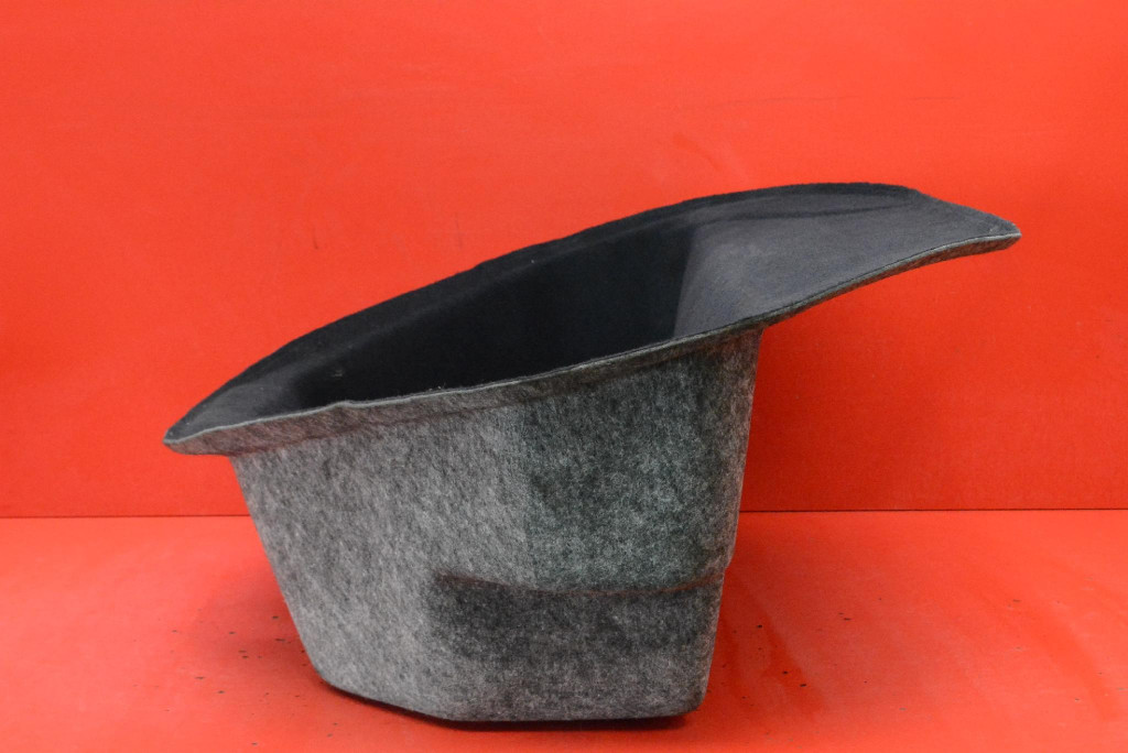 floor sump boot front 1038378-00-C TESLA MODEL S LIFT 16-21