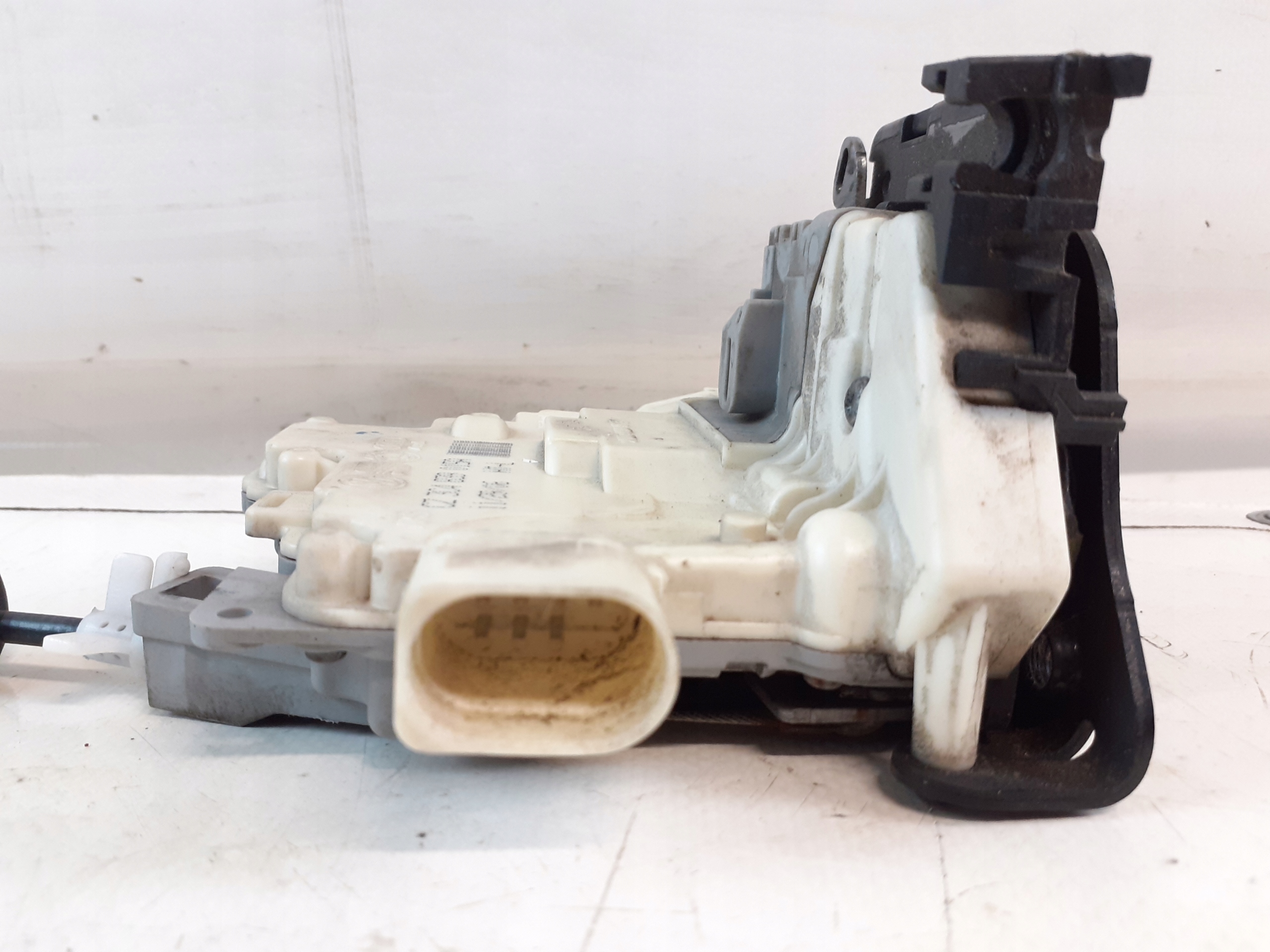 VW PASSAT B6 lock door left rear part 3C4839015A 7PIN