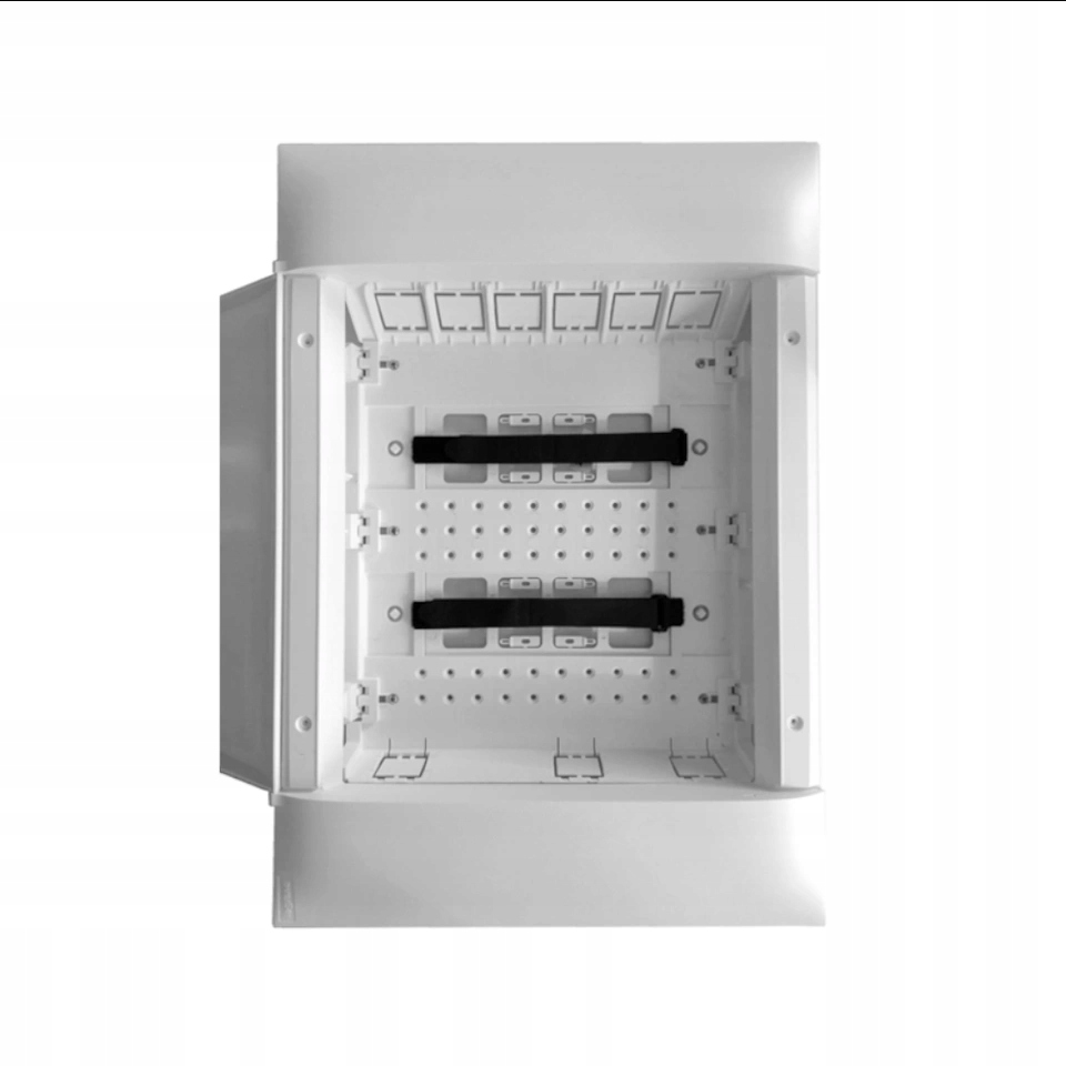 Legrand Practibox S multimediálny rozvádzač 3x18 biely 135728