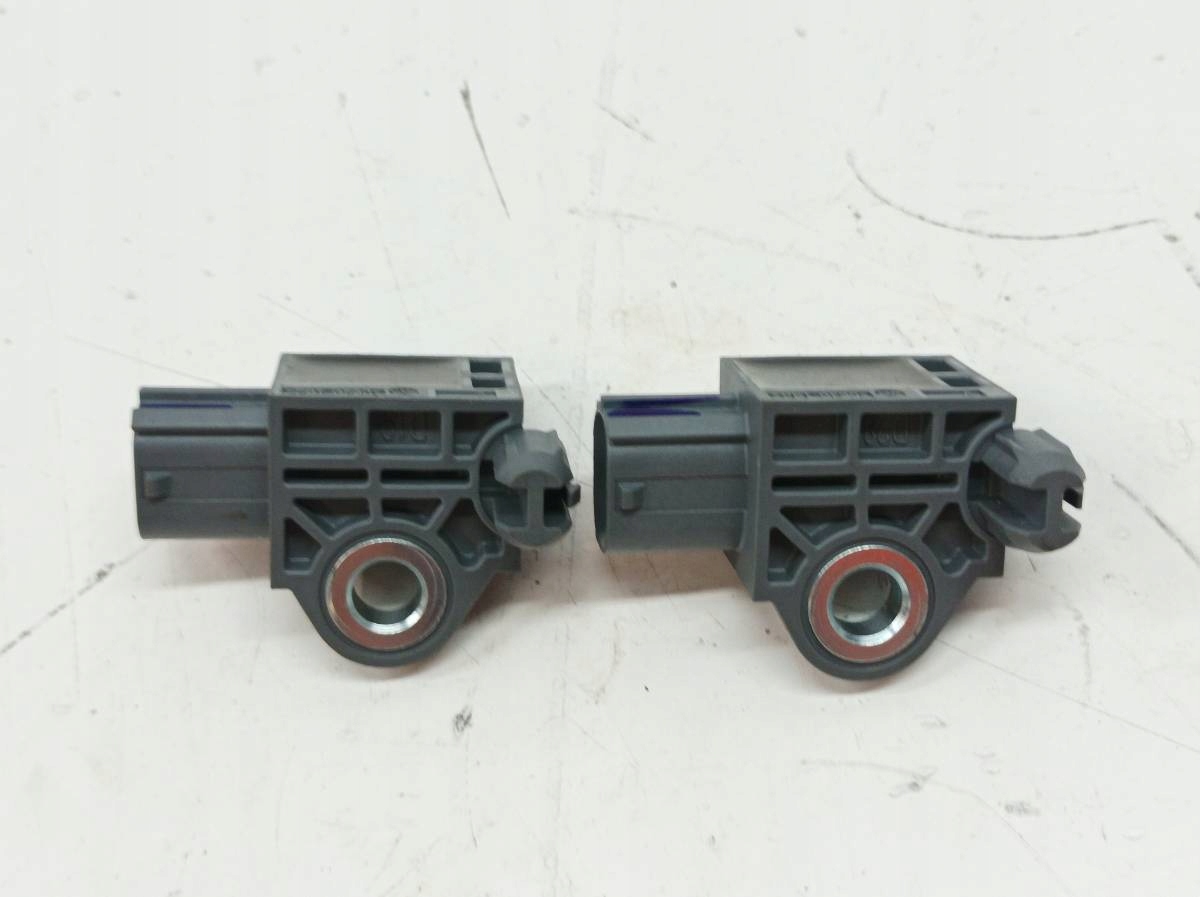 Sensor SENSOR UDERZENIOWY KPL 2 SZT 38930M68PA0 Suzuki Baleno II