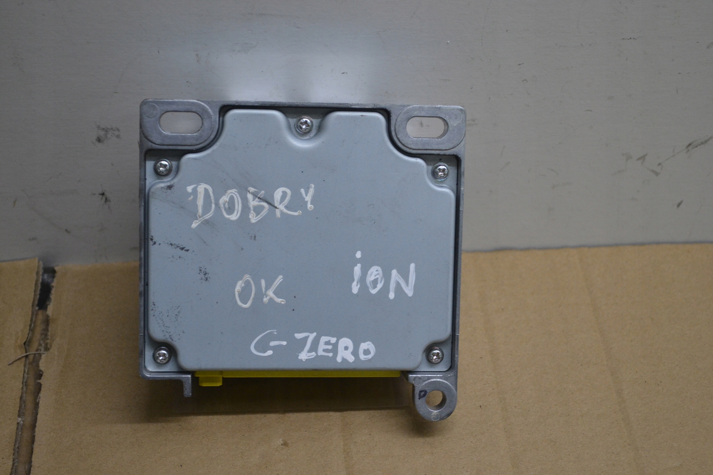 modulo ECU airbag airbag MITSUBISHI IMIEV e-MIEV