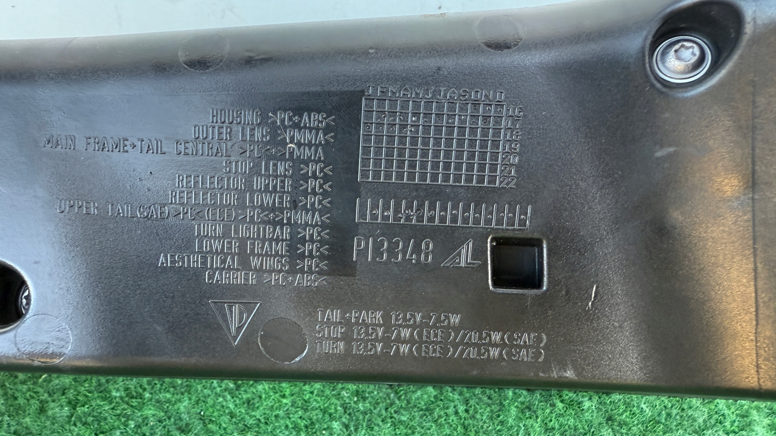 PORSCHE CAYENNE 9Y right light rear part rear LED 9Y0945096J K93/774L