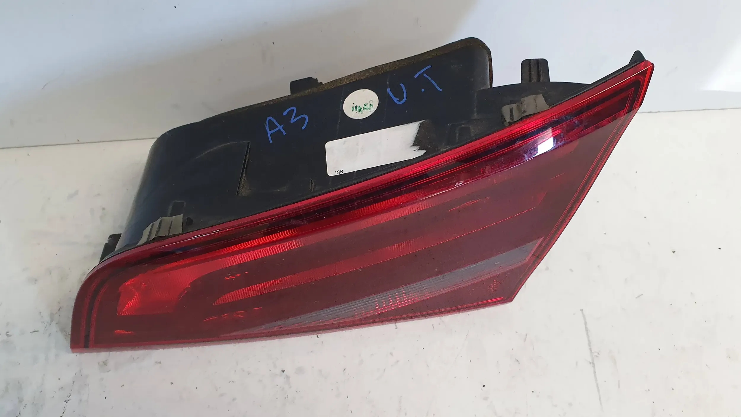 light rear part right AUDI A3 8V trunk door SPORTBACK 13