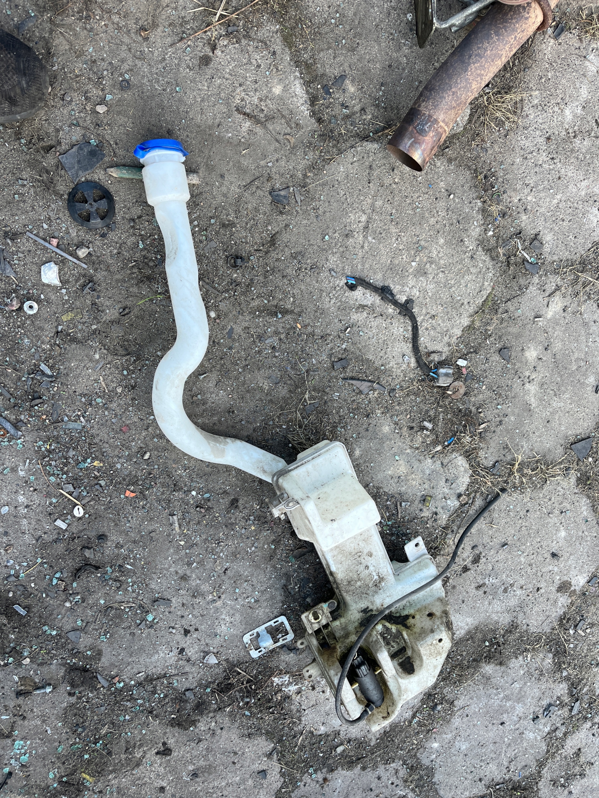 БАЧОК FORD TRANSIT Mk8 2012-2020 ОМИВАЧА