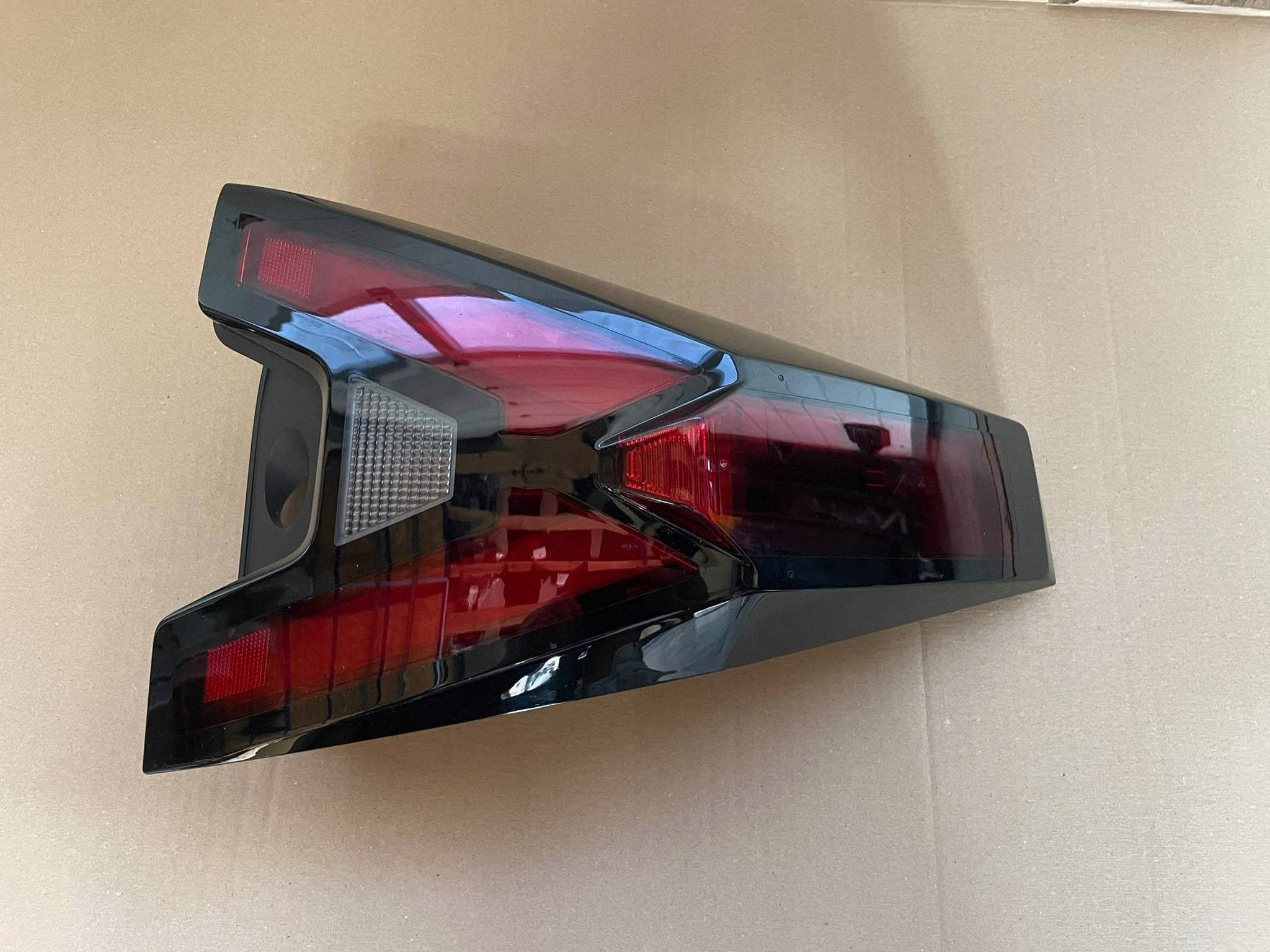 light rear rear part side right Dacia Bigster R1310 265501811R