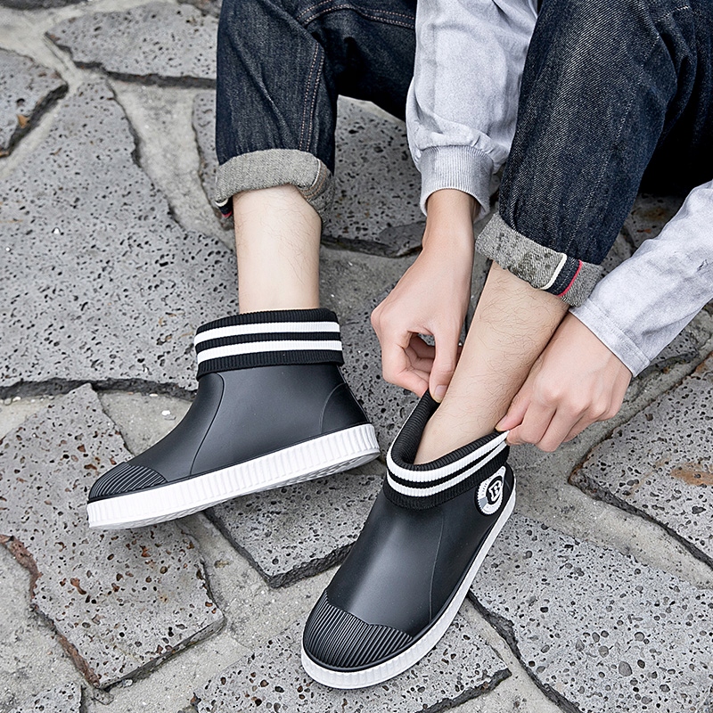 NOWOŚĆ MĘSKIE OCIEPLANE ODPINANY KRÓTKIE KALOSZE GUMOWCE 41 Oryginalne opakowanie producenta inne