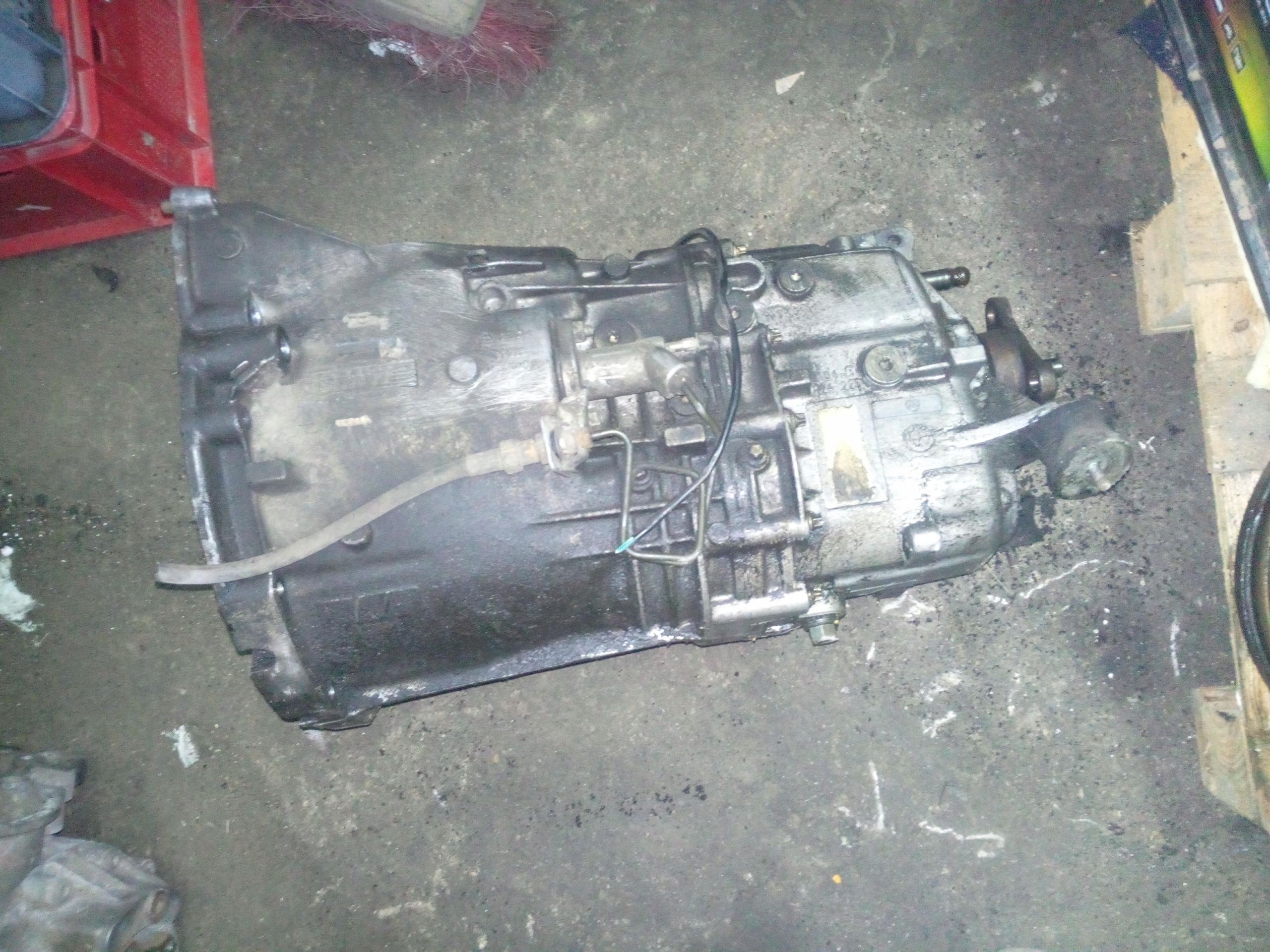 Getriebe bmw 3 e46 2.0d 136km 14340269 1053401