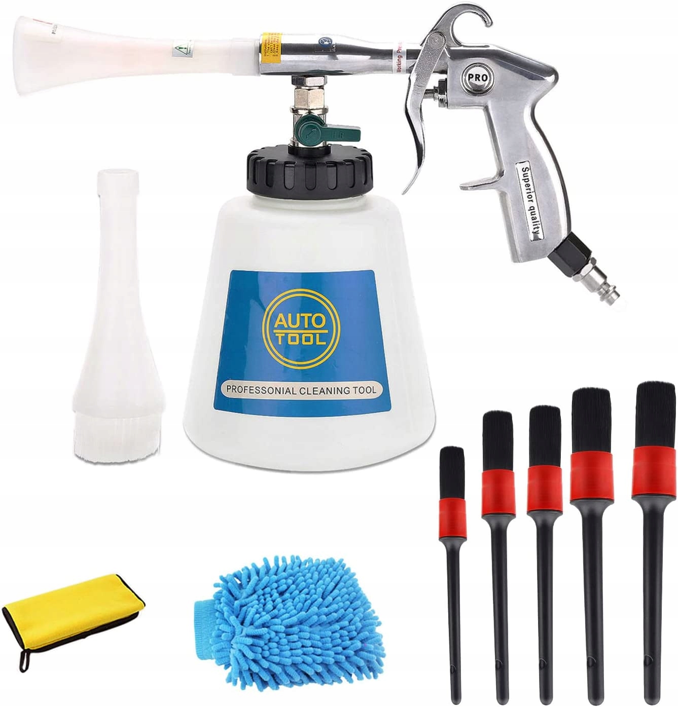 Для очистки салона автомобиля