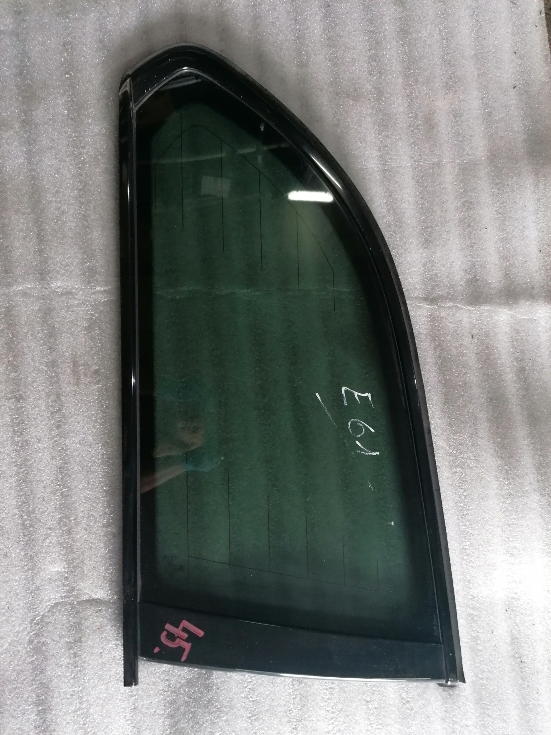 45 SZYBA BOCZNA KAROSERYJNA BMW E61