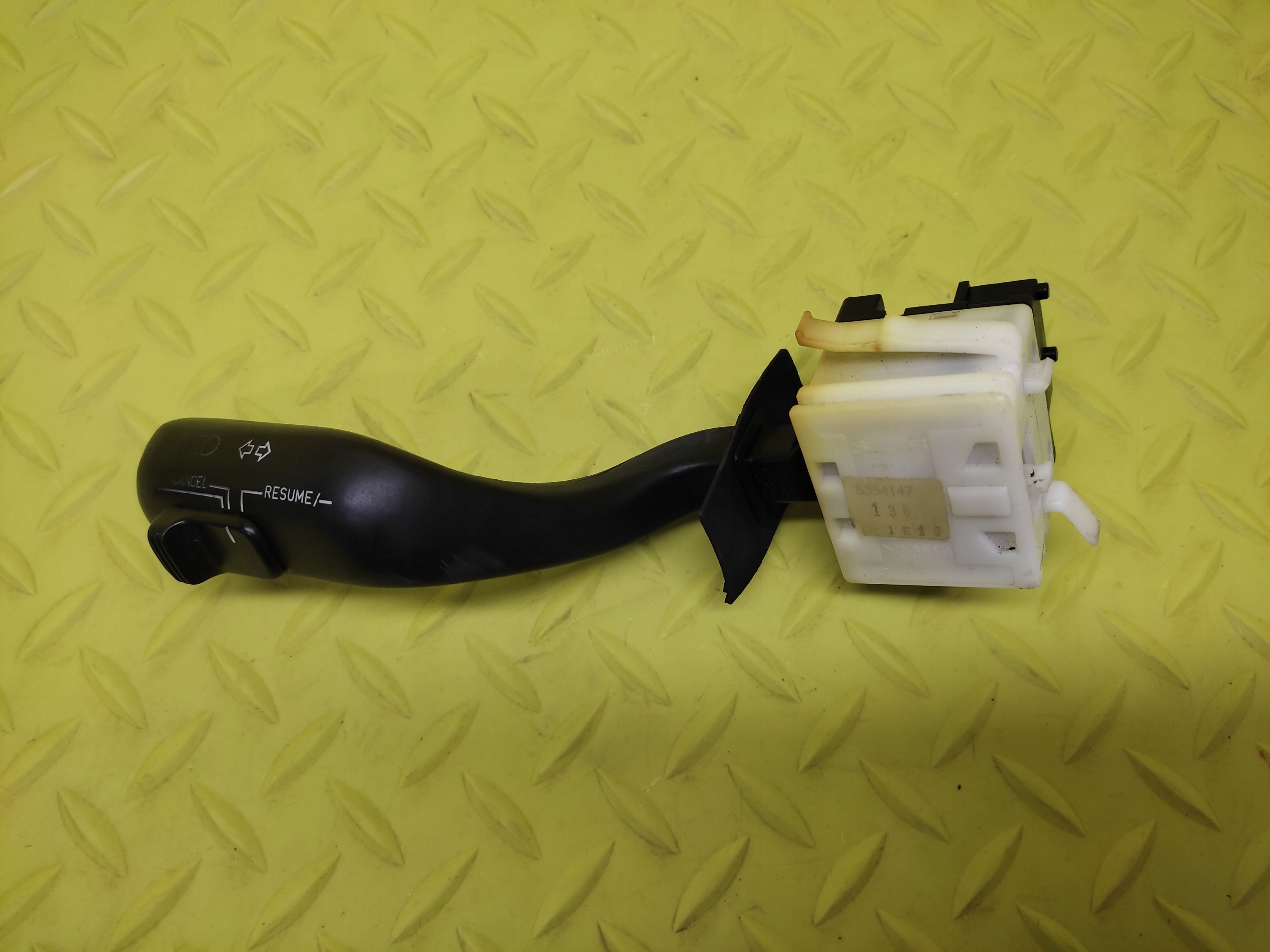 SAAB 95 Bouton Indicateurs de direction 5354147