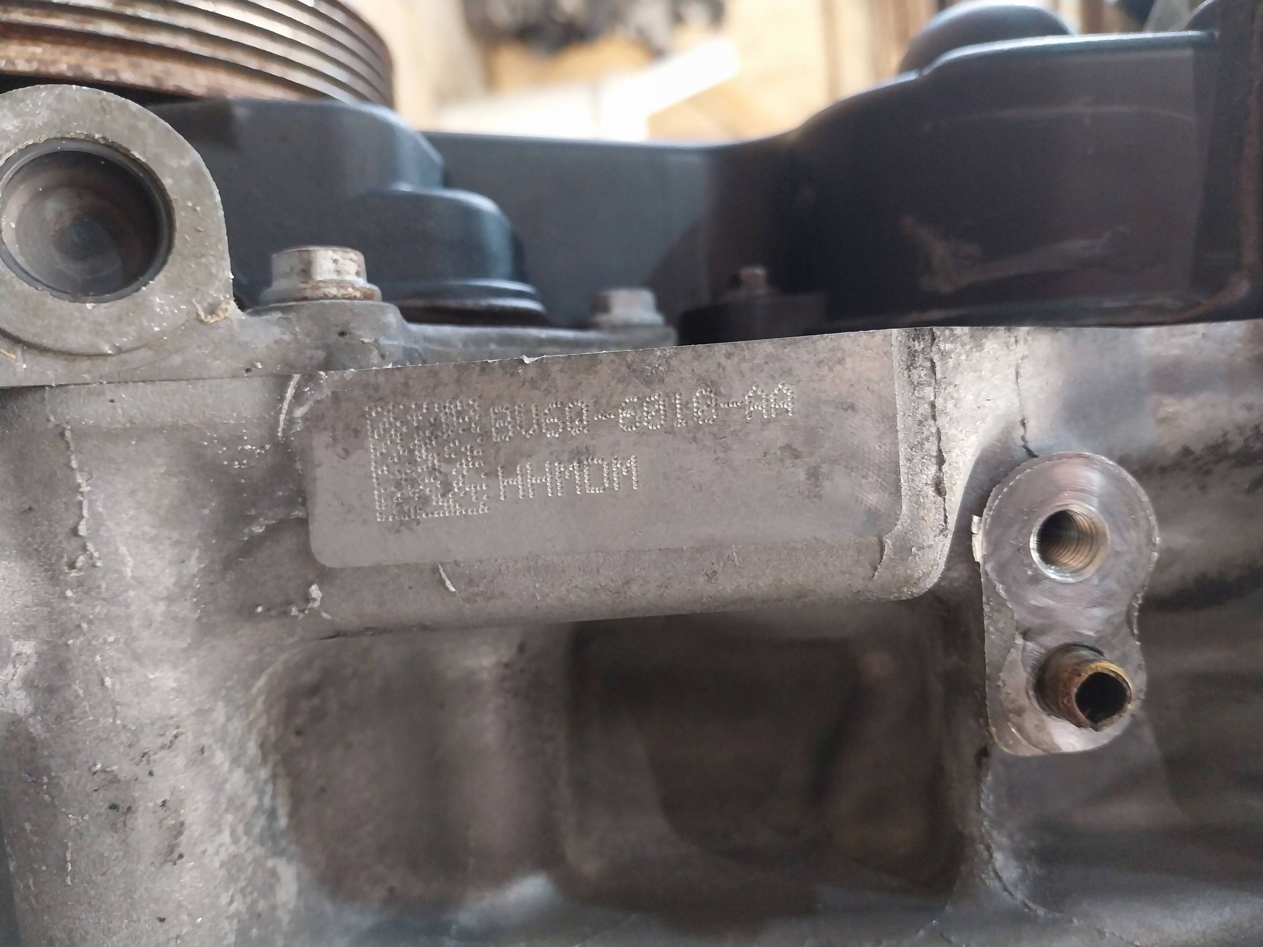 engine NGDB BV6Q-6010-AA FORD FOCUS MK3 C-MAX MK2 1.6TDCI unprotected pillar
