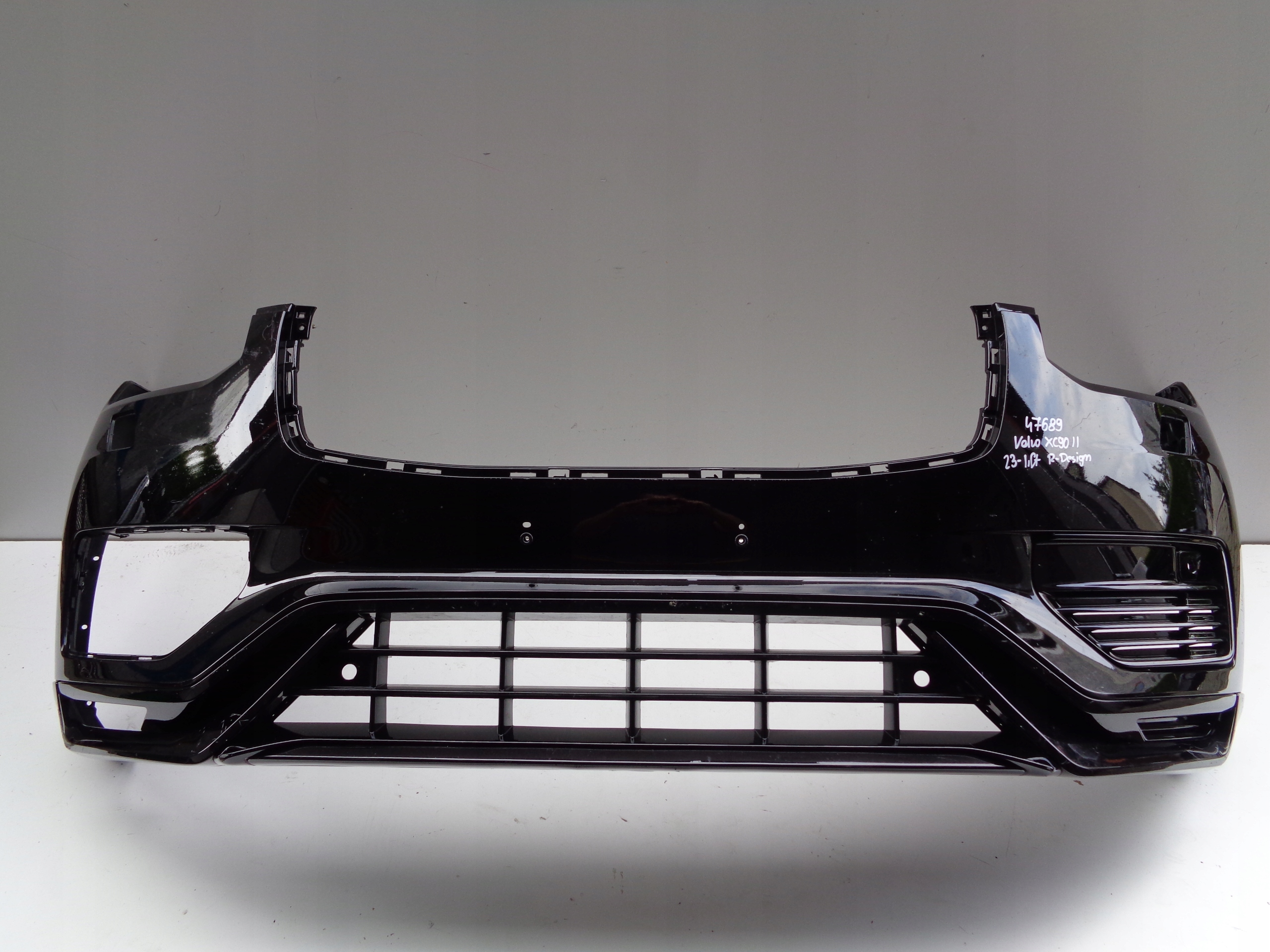front bumper VOLVO XC90 II LIFT R-design NR 47689