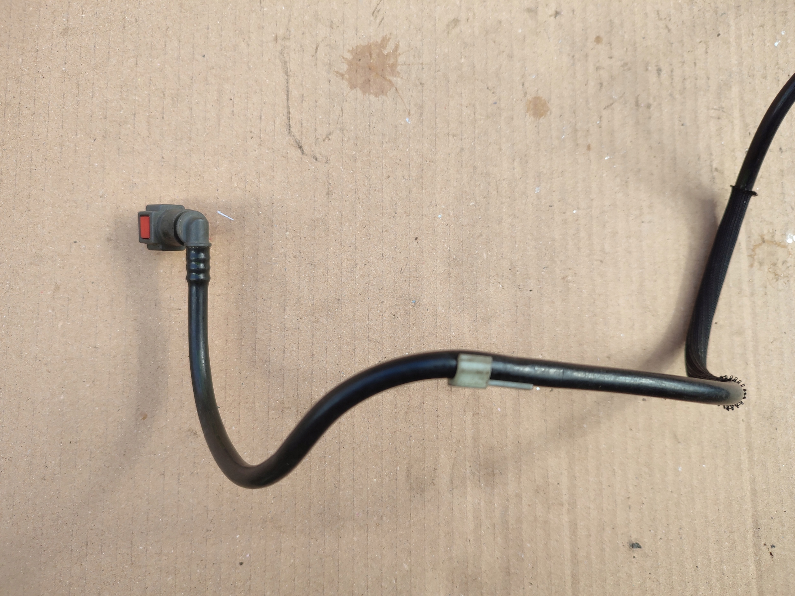 fuel line OPEL VIVARO A RENAULT TRAFIC 2.0 CDTI