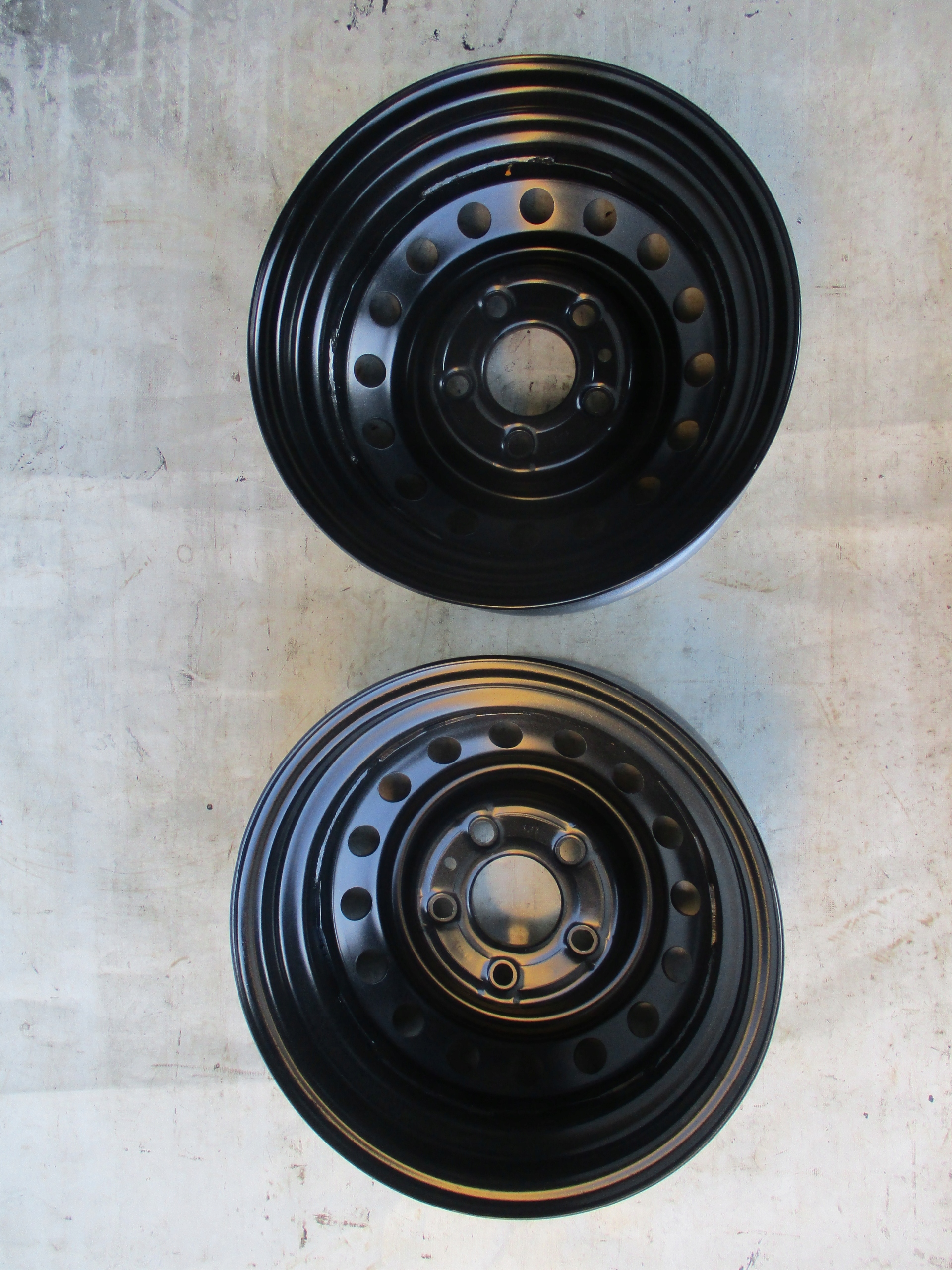 2 felgi stalowe nowe do przyczepki 4.5X13 5/112 Rozstaw śrub 5x112