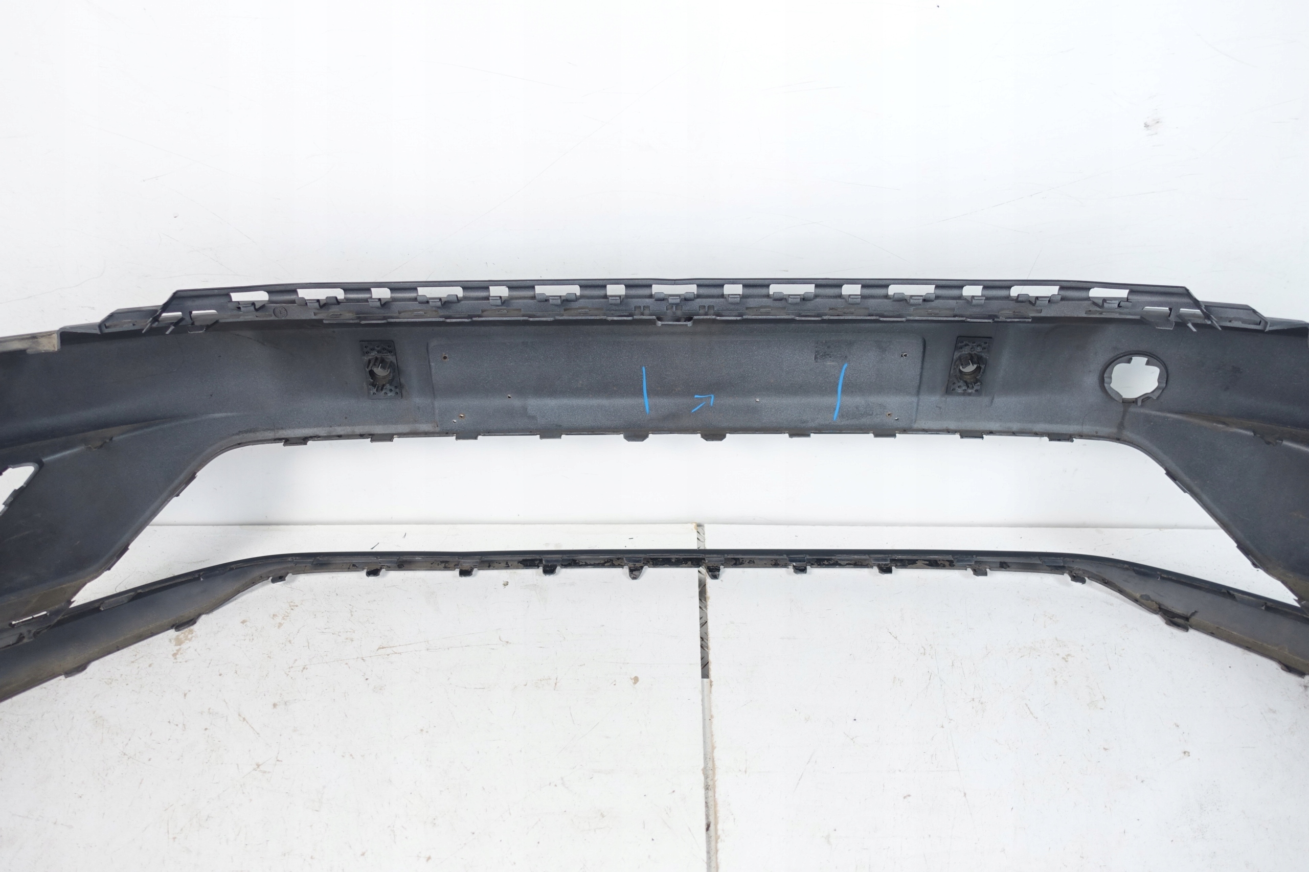 bumper front front VOLKSWAGEN GOLF VII SPORTSVAN 510807221F