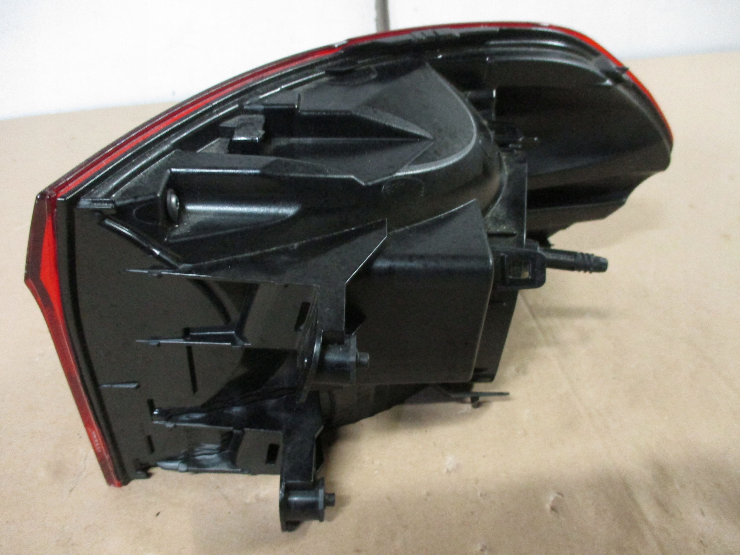 light left rear part rear VW VW TOURAN 2015r- 5TA
