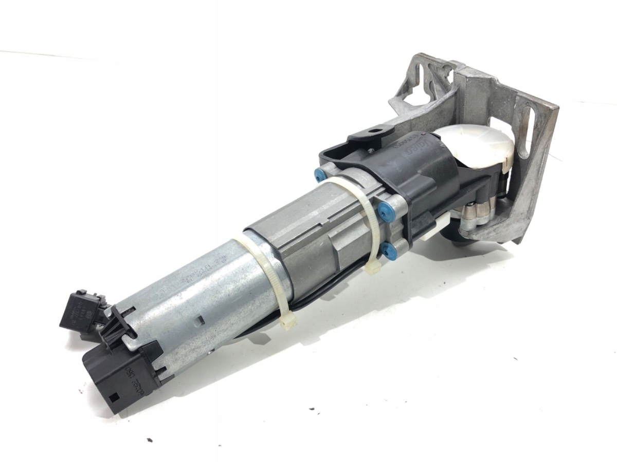 DOCIĄG KLAPY AUDI A8 D4 SEDAN 09-18 Producent części OEM