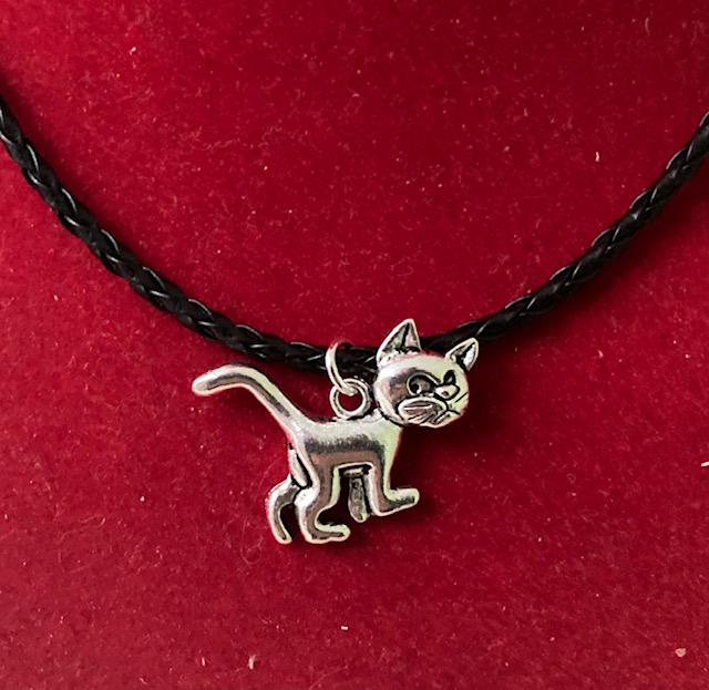 

Naszyjnik Kot Klakier Na Rzemyku plecionym Kotek