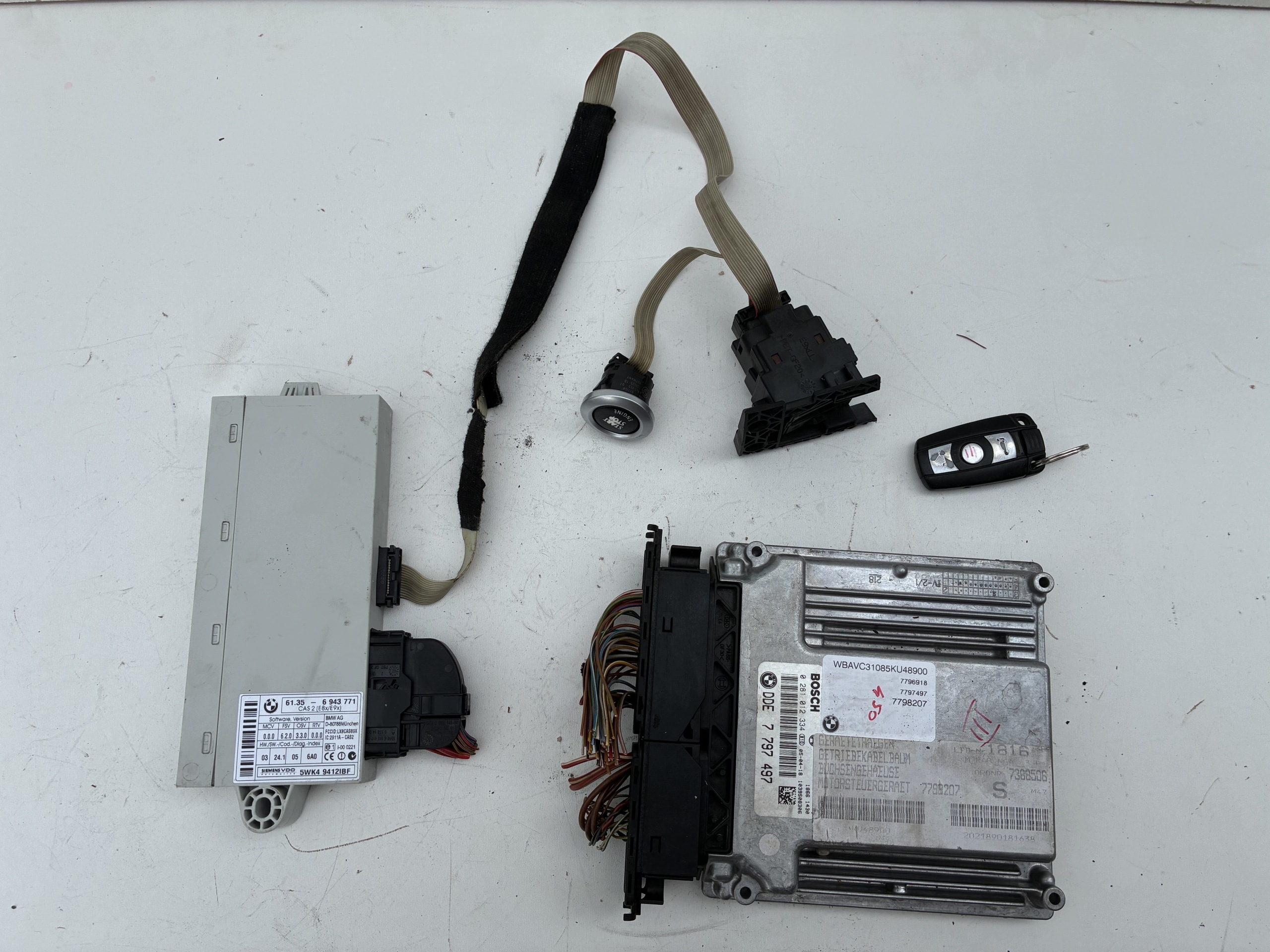 running board startowy control unit key ignition cas BMW E87 E83 E90 E60 2.0D
