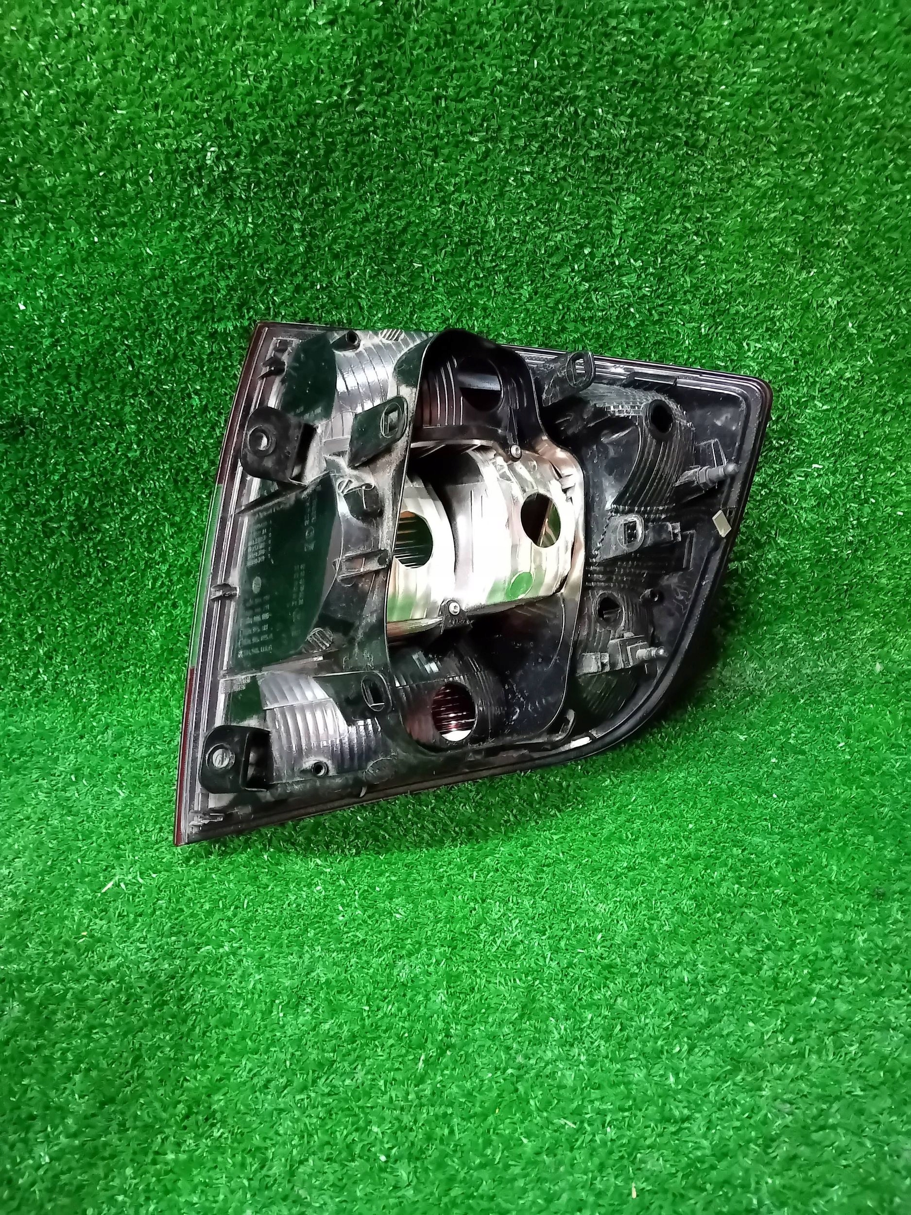 light rear part rear left SKODA RAPID LIFT HB 15 - 5JA NR.93
