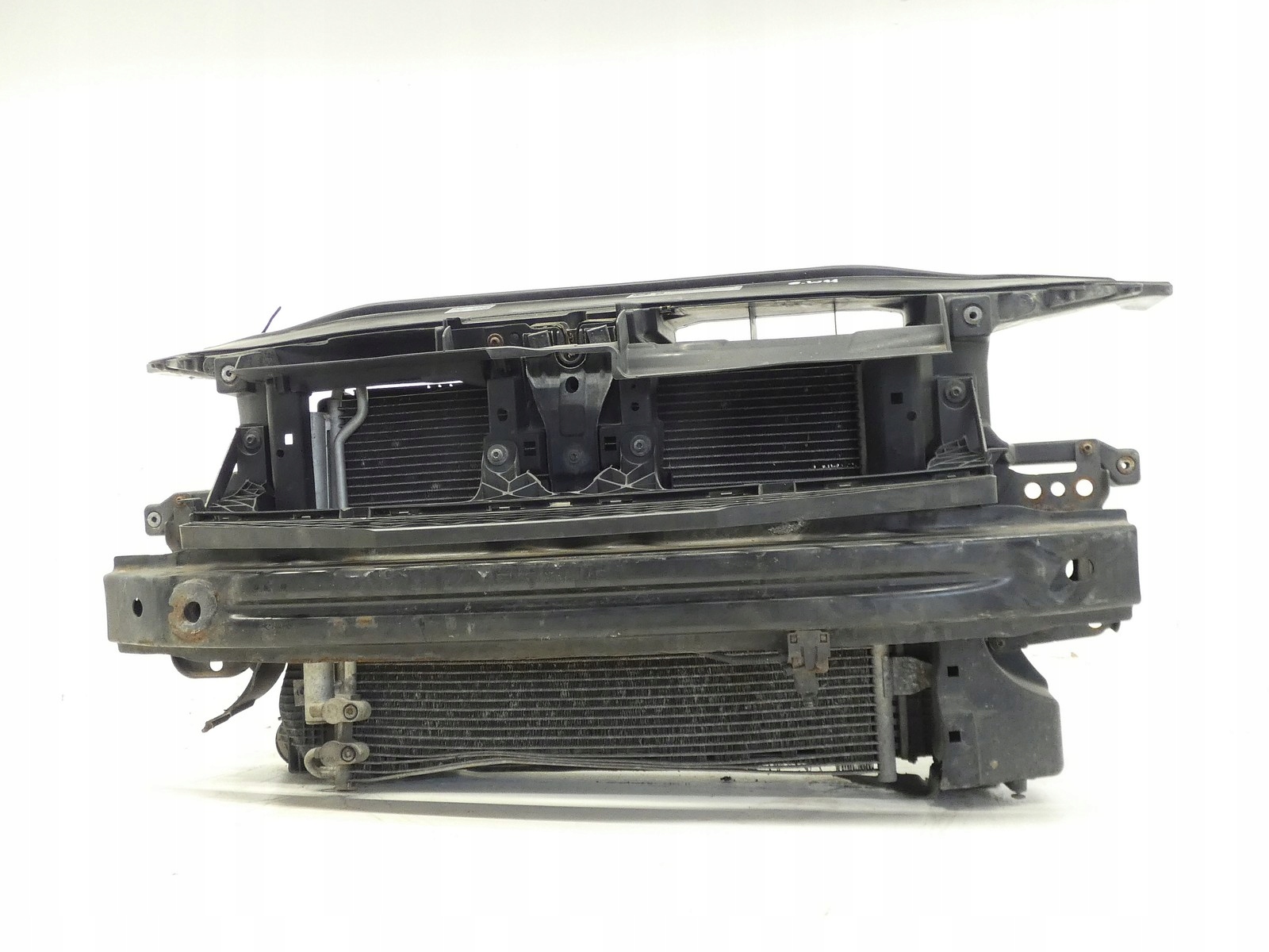 support panel for radiators pillar iron sider radiator VW PASSAT CC LIFT 11-16R