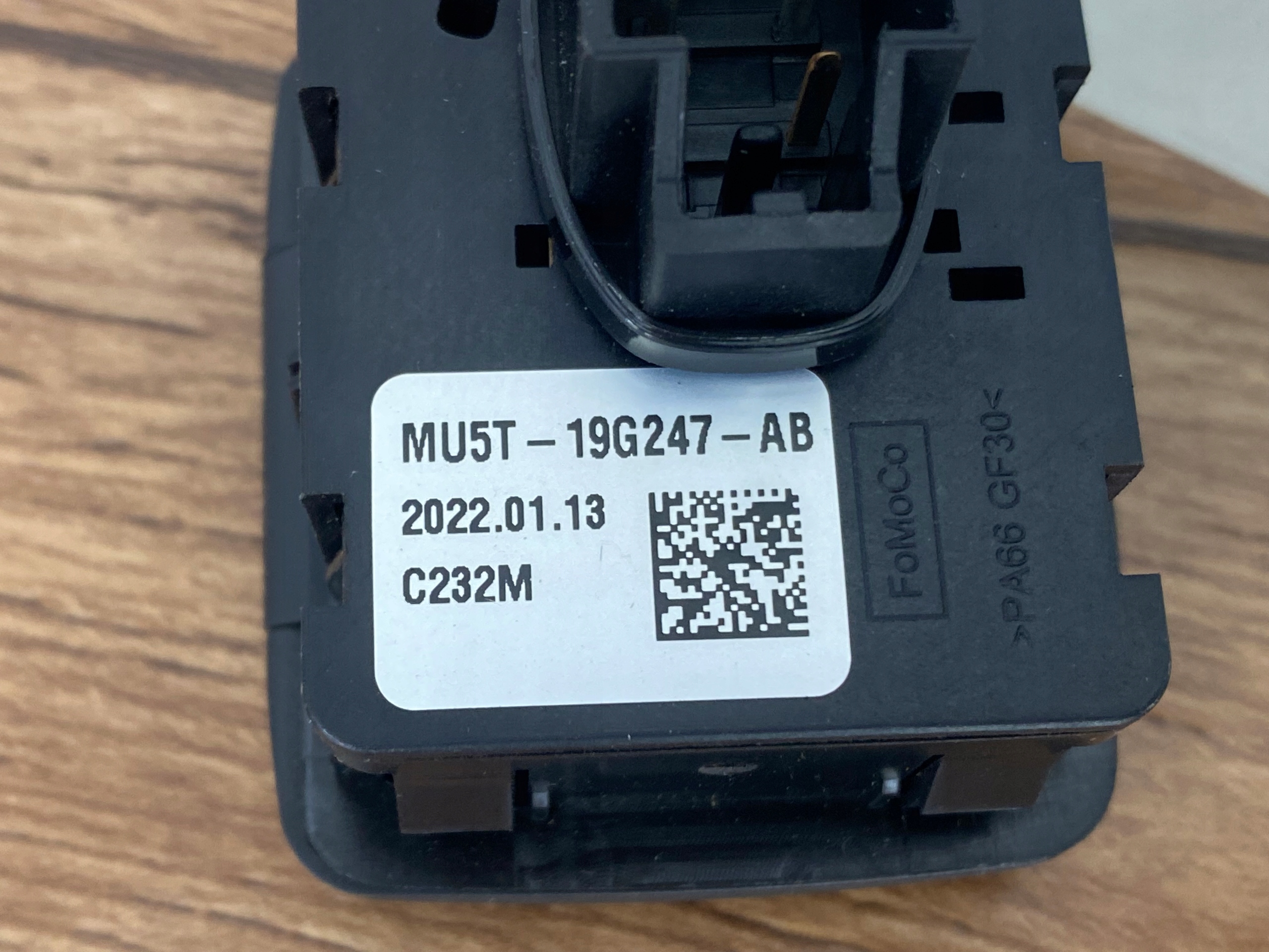 Centralne gniazdko adapter Ford F150 2021+ USA