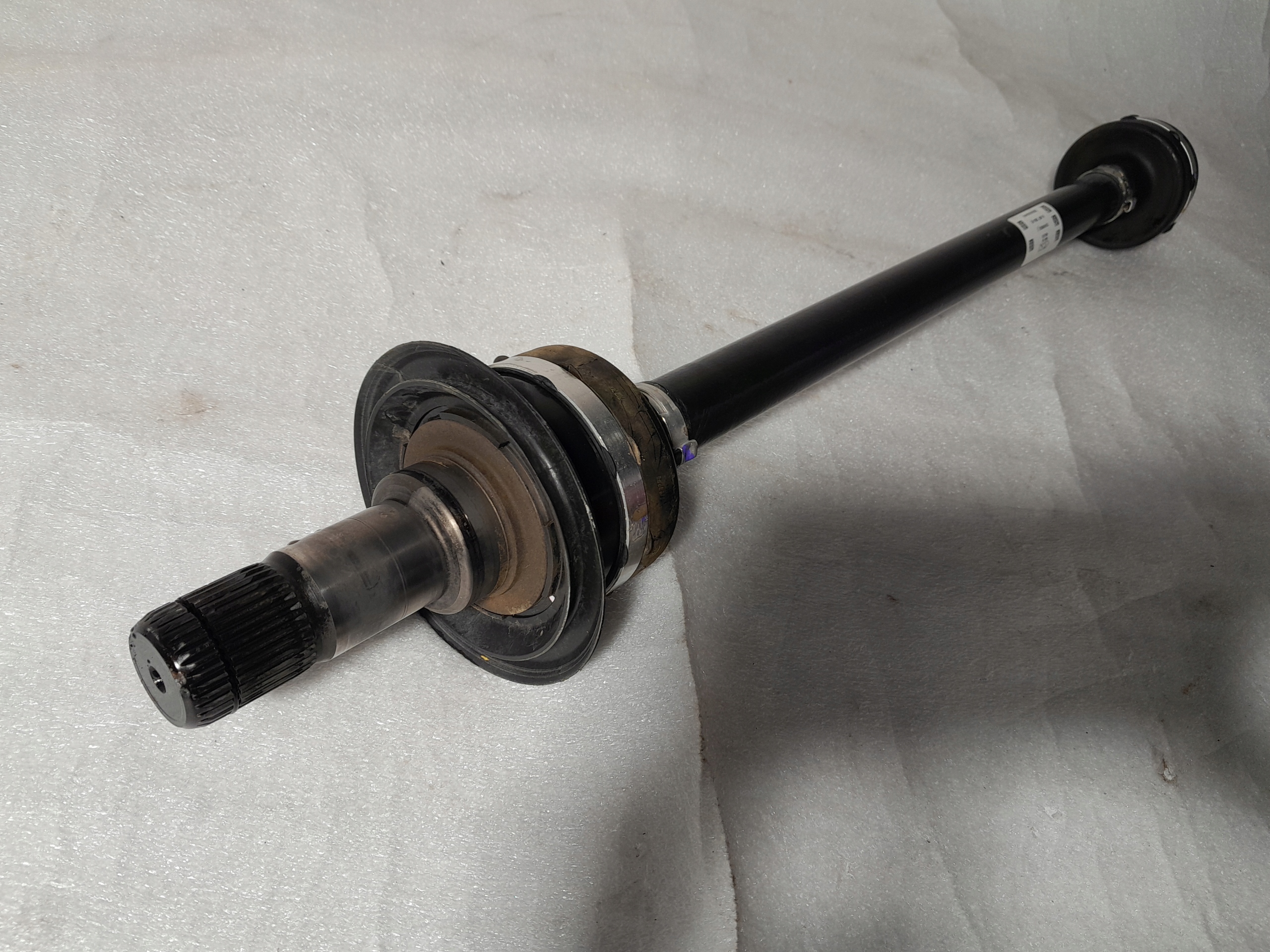 BMW X6 G06 semi-axis right rear part 8487508