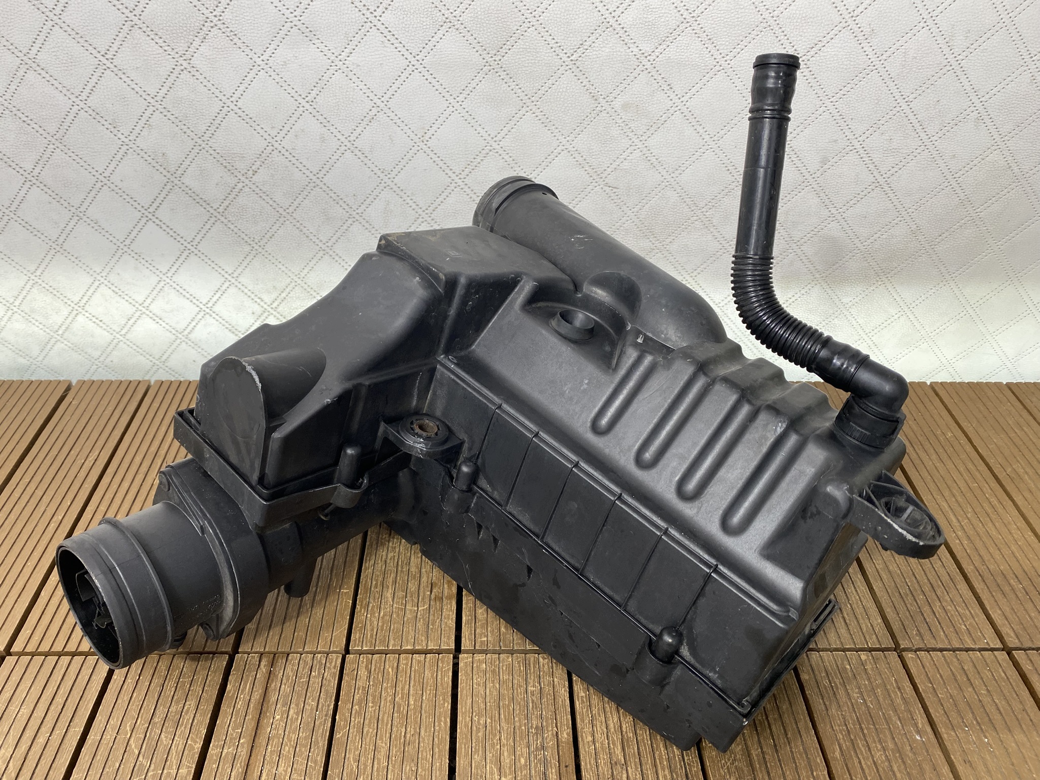 VW GOLF V 03-08 2.0 TDI Gehäuse filter luft 3C0129607AQ OE