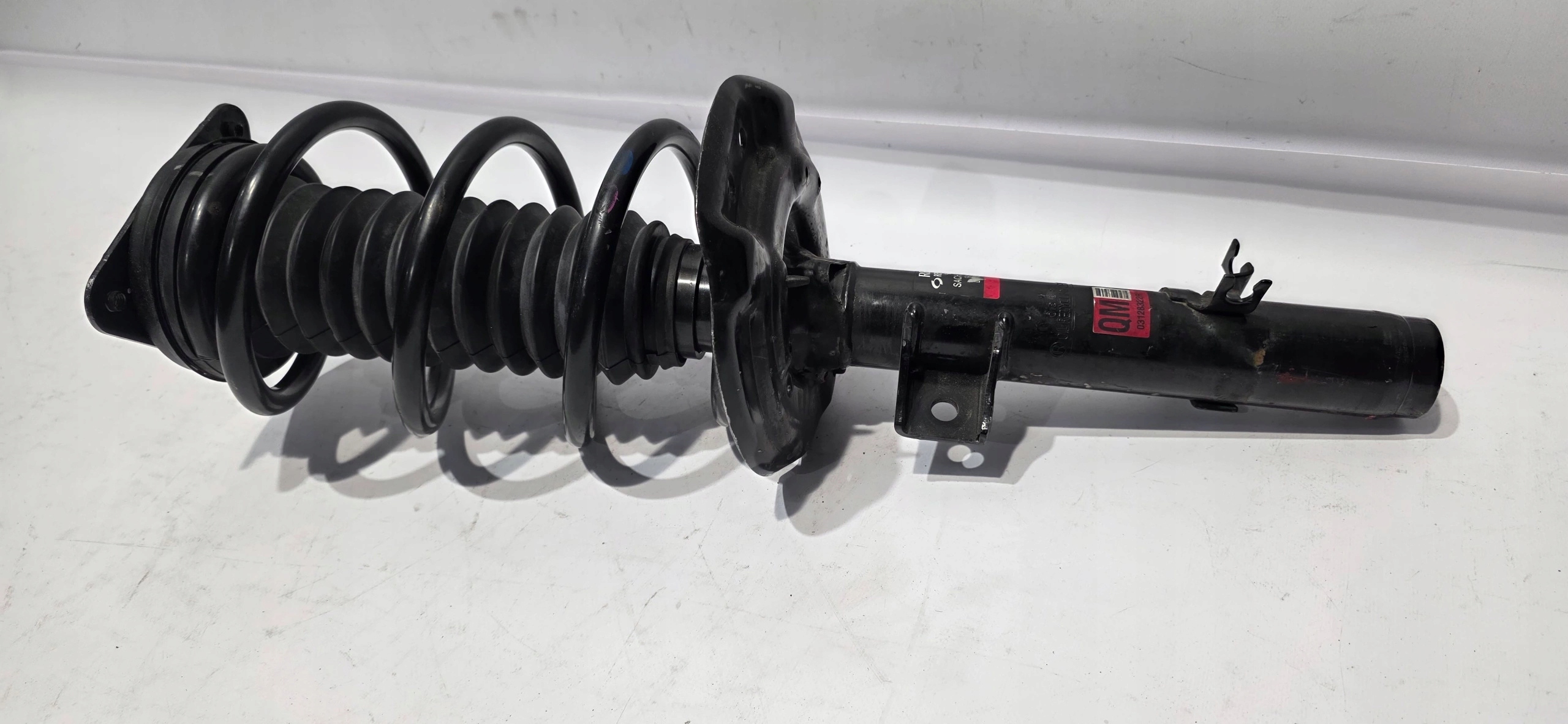 shock absorber right front RENAULT KOLEOS II original 543029938R