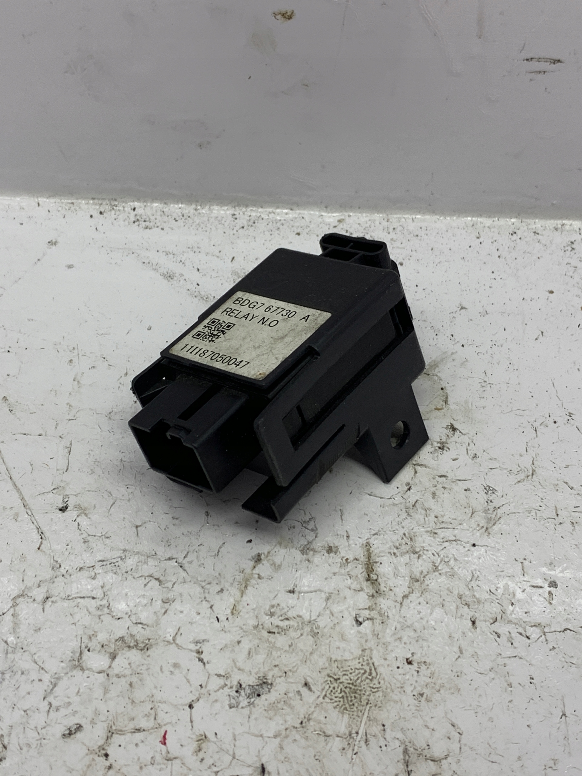 module relay BDG767730A MAZDA