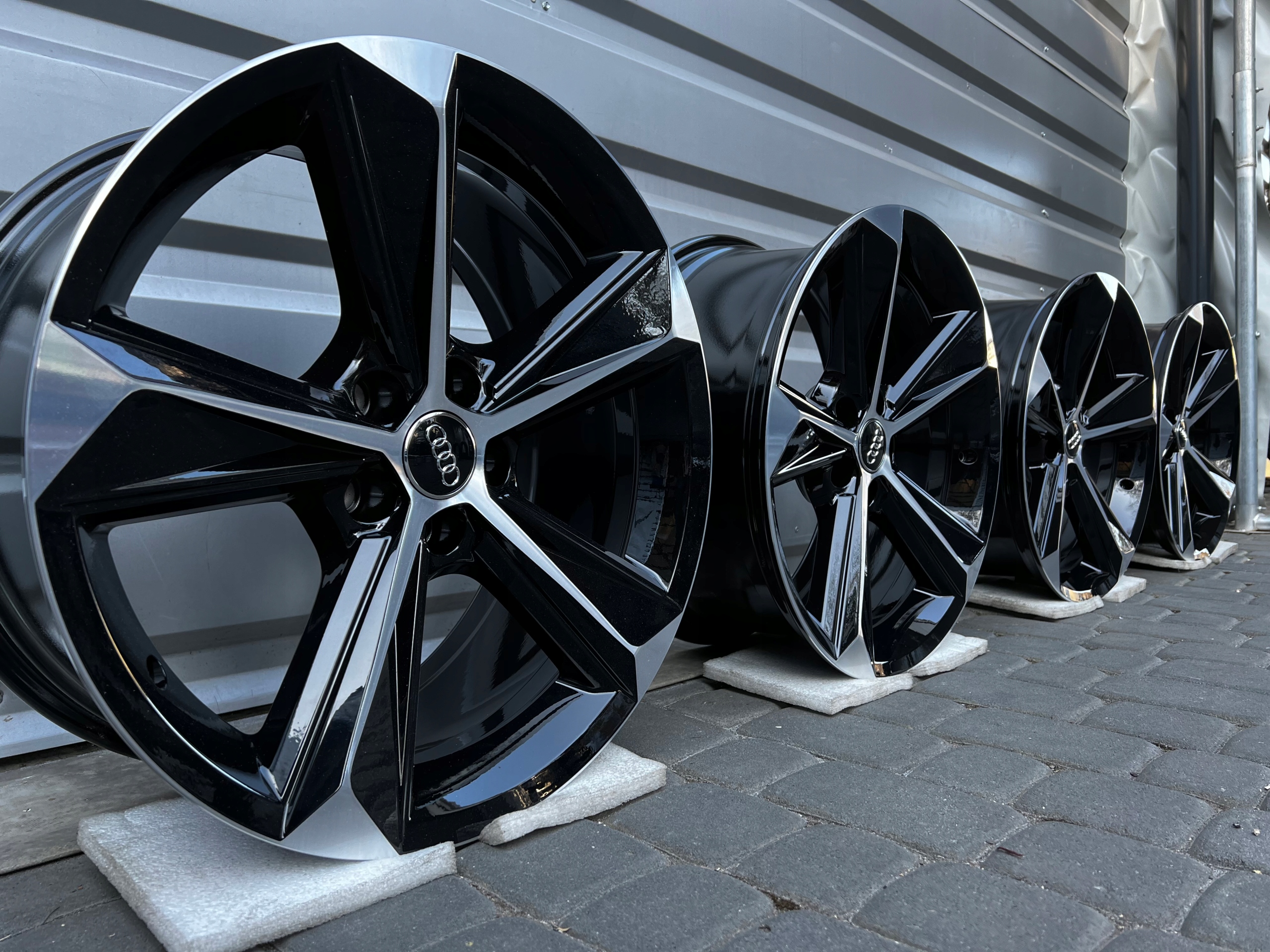 4× диск алюминий audi запчасть 4m0 8. 5" x 19" 5x112 et 23