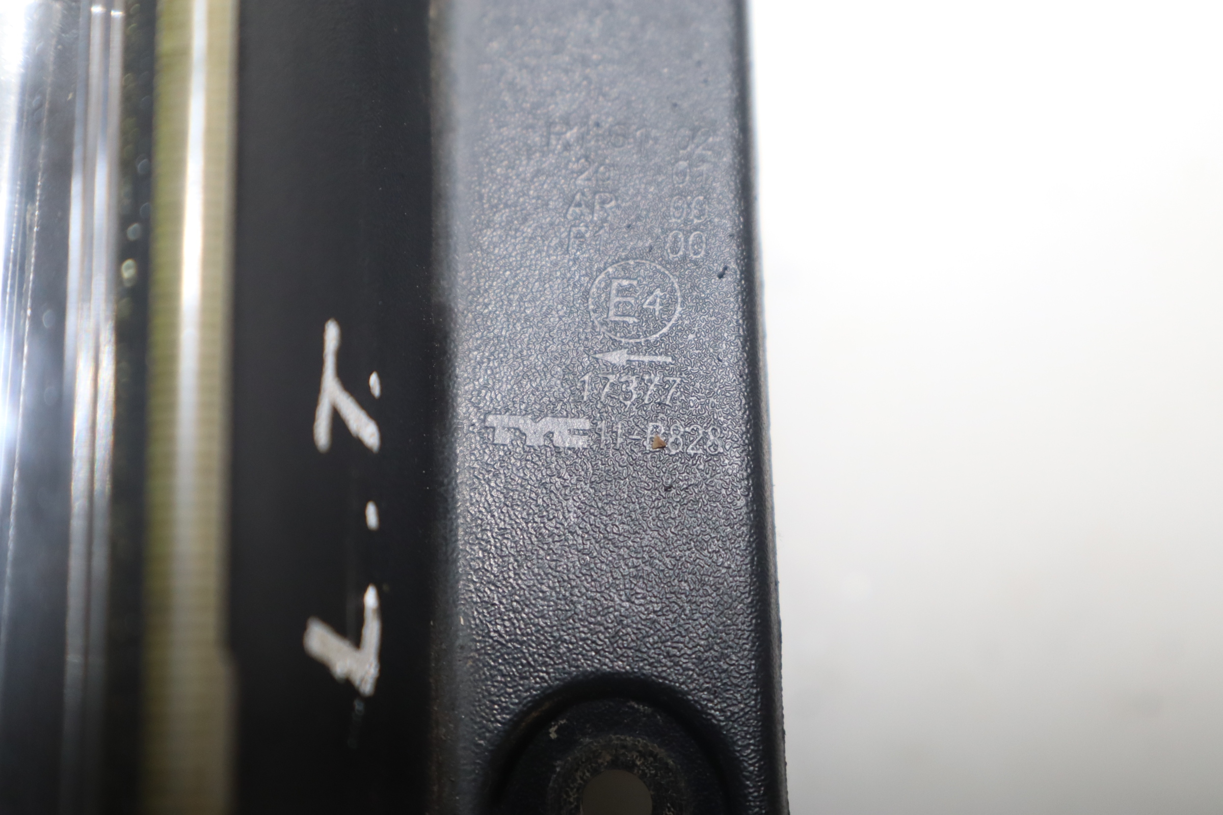 фонарь левый Chevrolet SPARK II