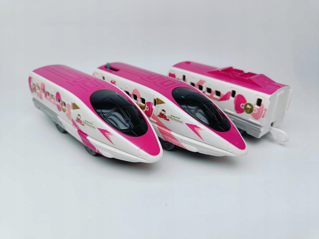 Kolejka Plarail TOMY PLARAIL pociąg SC-07 Hello Kitty Shinkansen Seria TrackMaster
