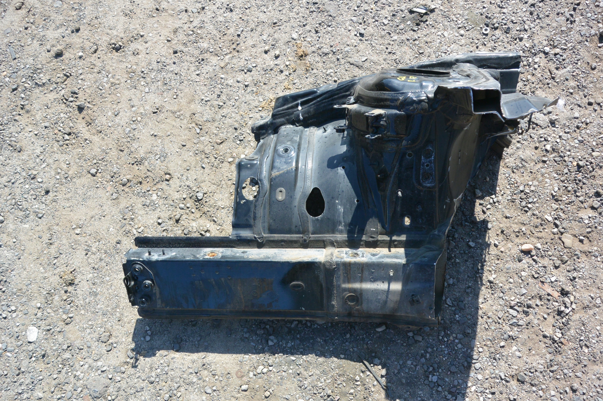 quarter placement quarter right front MERCEDES CLA W117 C117 2013