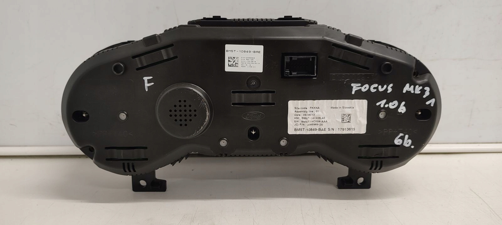 dials Ford Focus MK3 kombi 1,0 Ecoboost