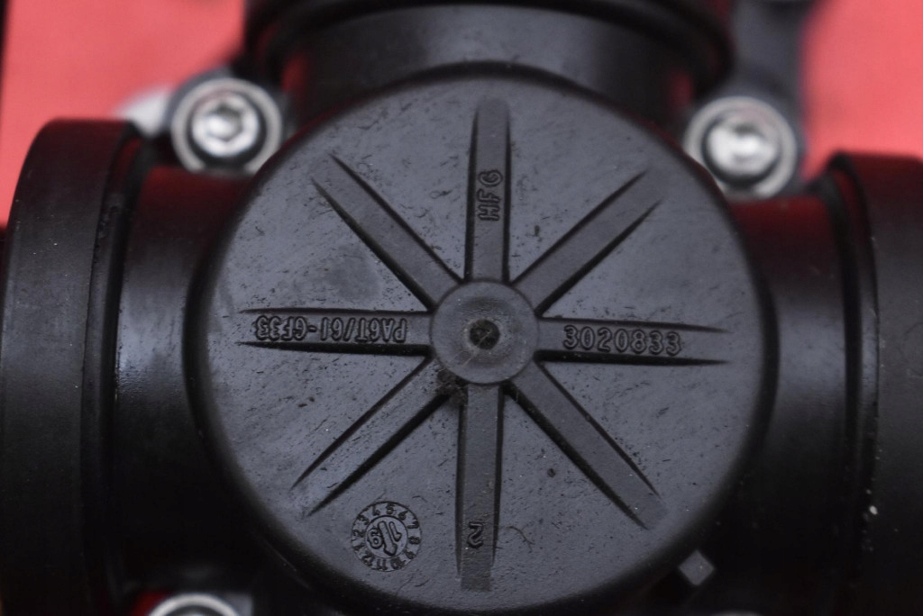 pumpa pumpa cirkulacije vode 4KE963375K AUDI E-TRON 55 408 KM 18-21