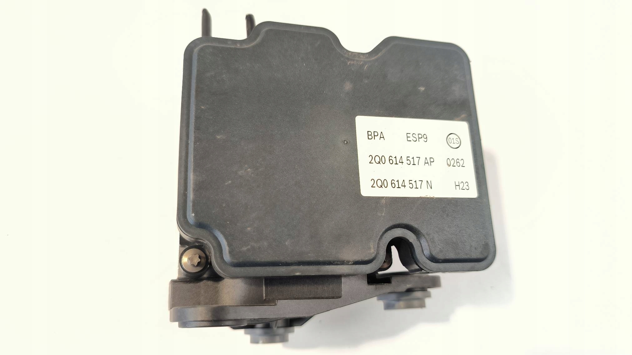 pump ABS brake 2Q0614517AP SKODA KAMIQ