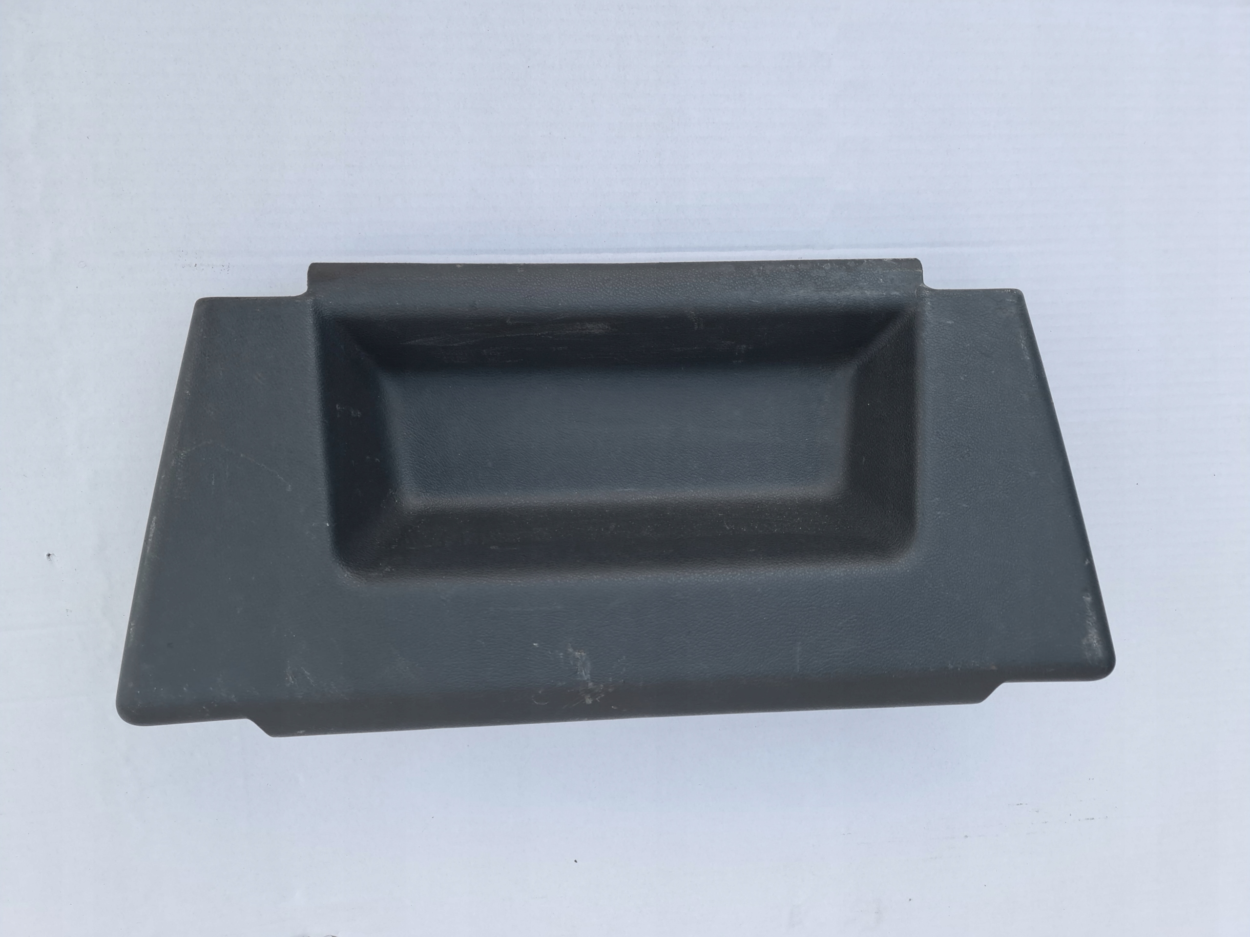 T5 7H OSŁONA ZAŚLEPKA FOTELA 7H0881697B