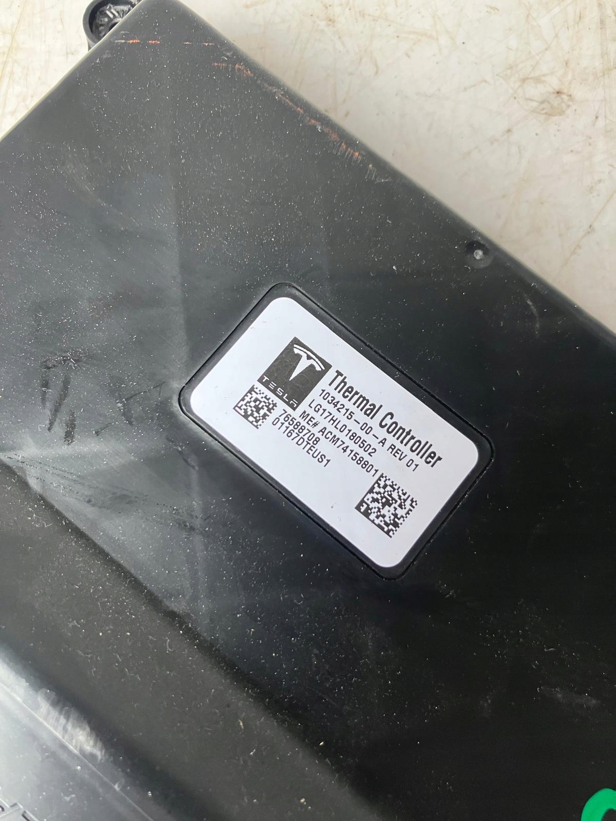 module control unit THERMAL CONTROLLER TESLA MODEL S 1034215-00