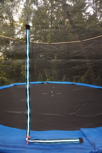 SIATKA ZEWNETRZNA PREMIUM DO TRAMPOLINY 12FT-366/374cm NA 8 SŁUPKÓW