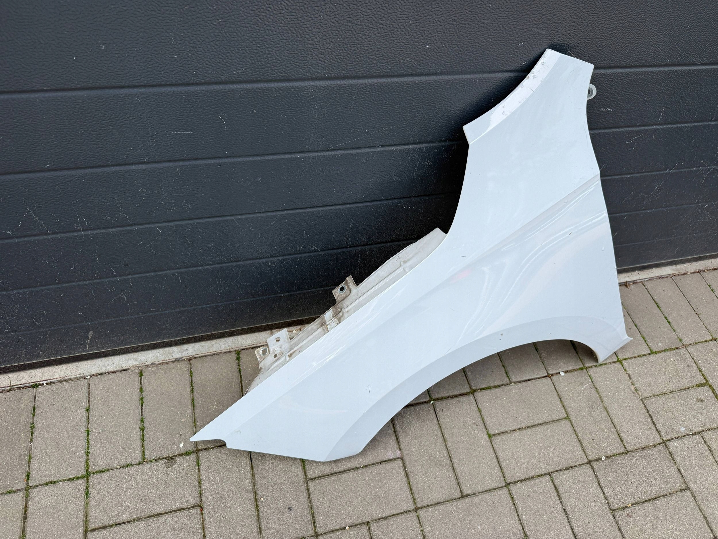 Skoda Rapid 12- fender left front front