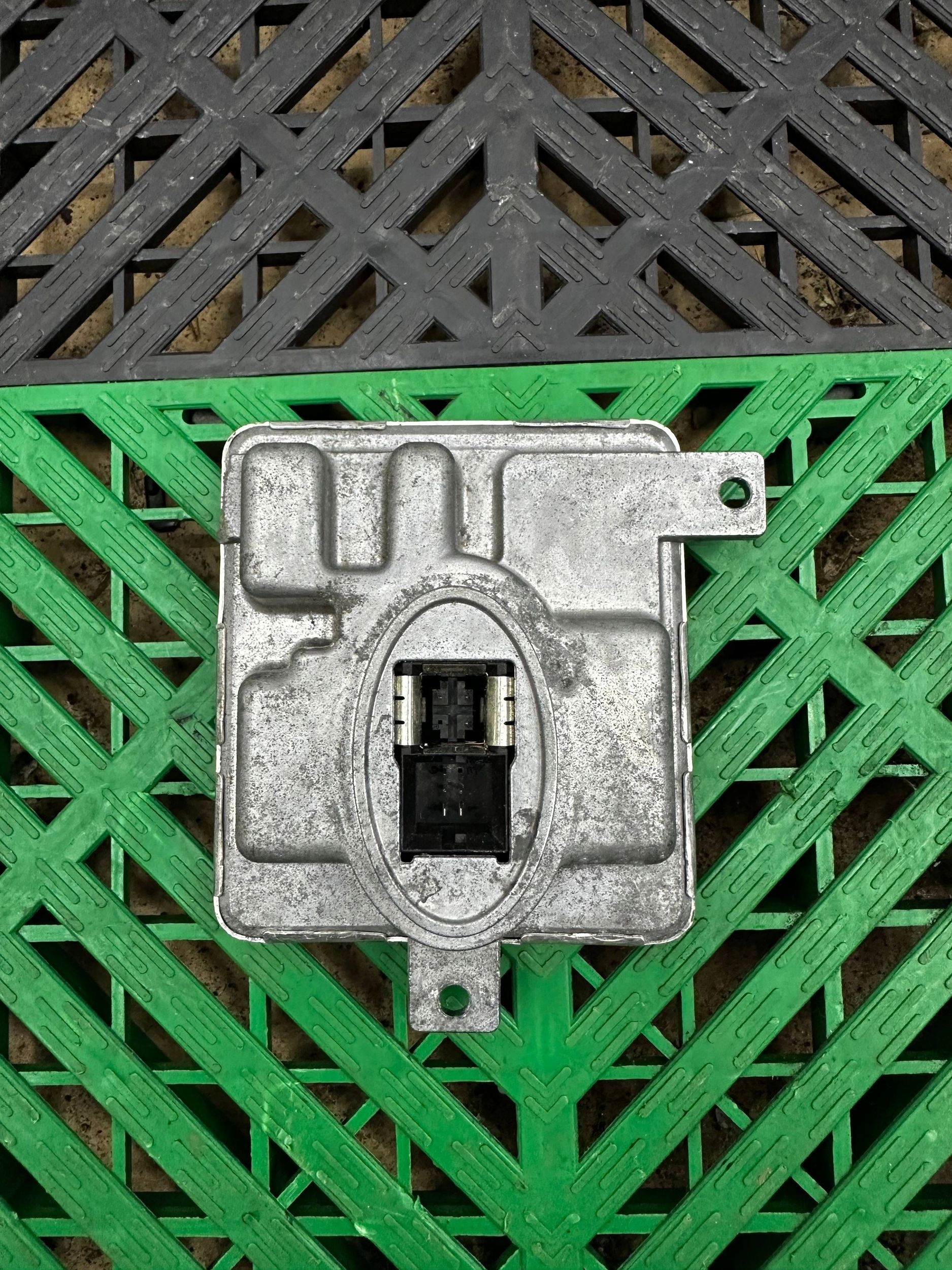 control unit Xenon BMW 3 F30 F31 7318327