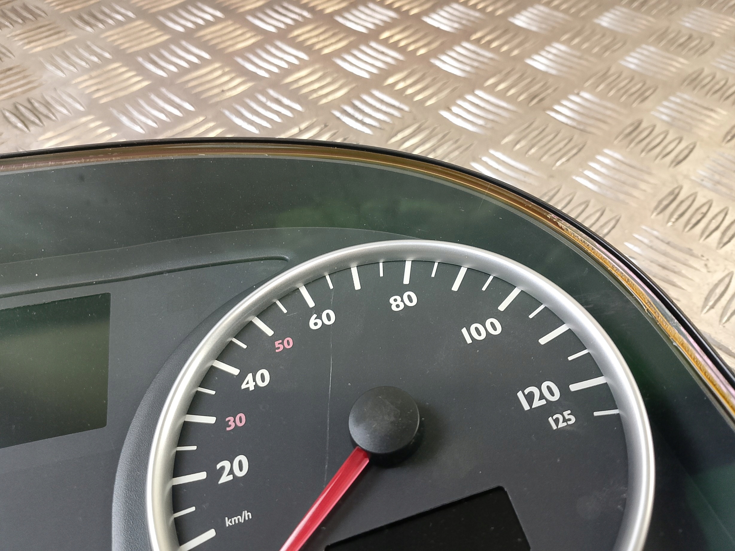 dials MAN TGX 18 T 81. 27202-6228