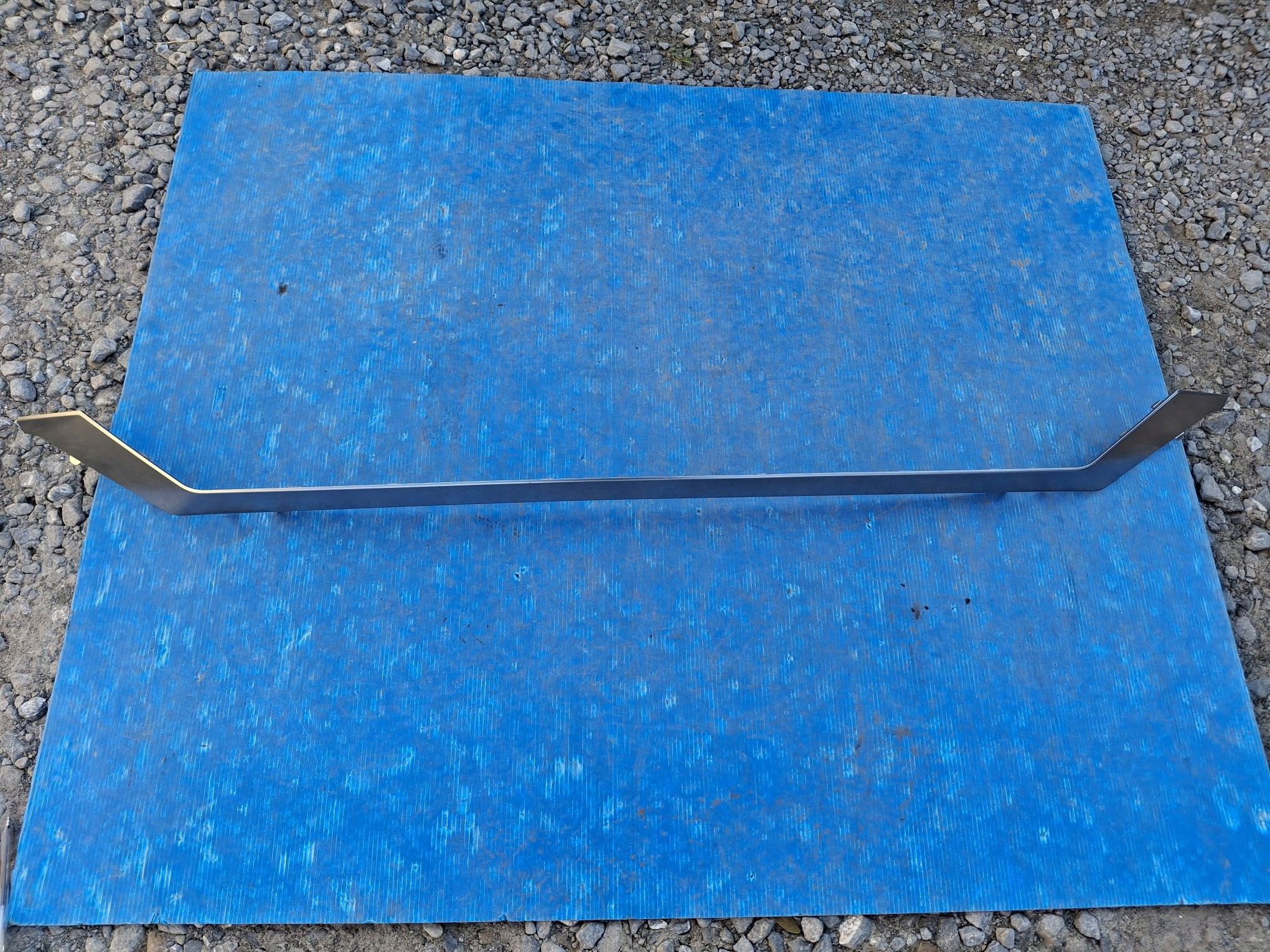 moulding CHROM for front bumper HYUNDAI IONIQ 5 V 2021R->