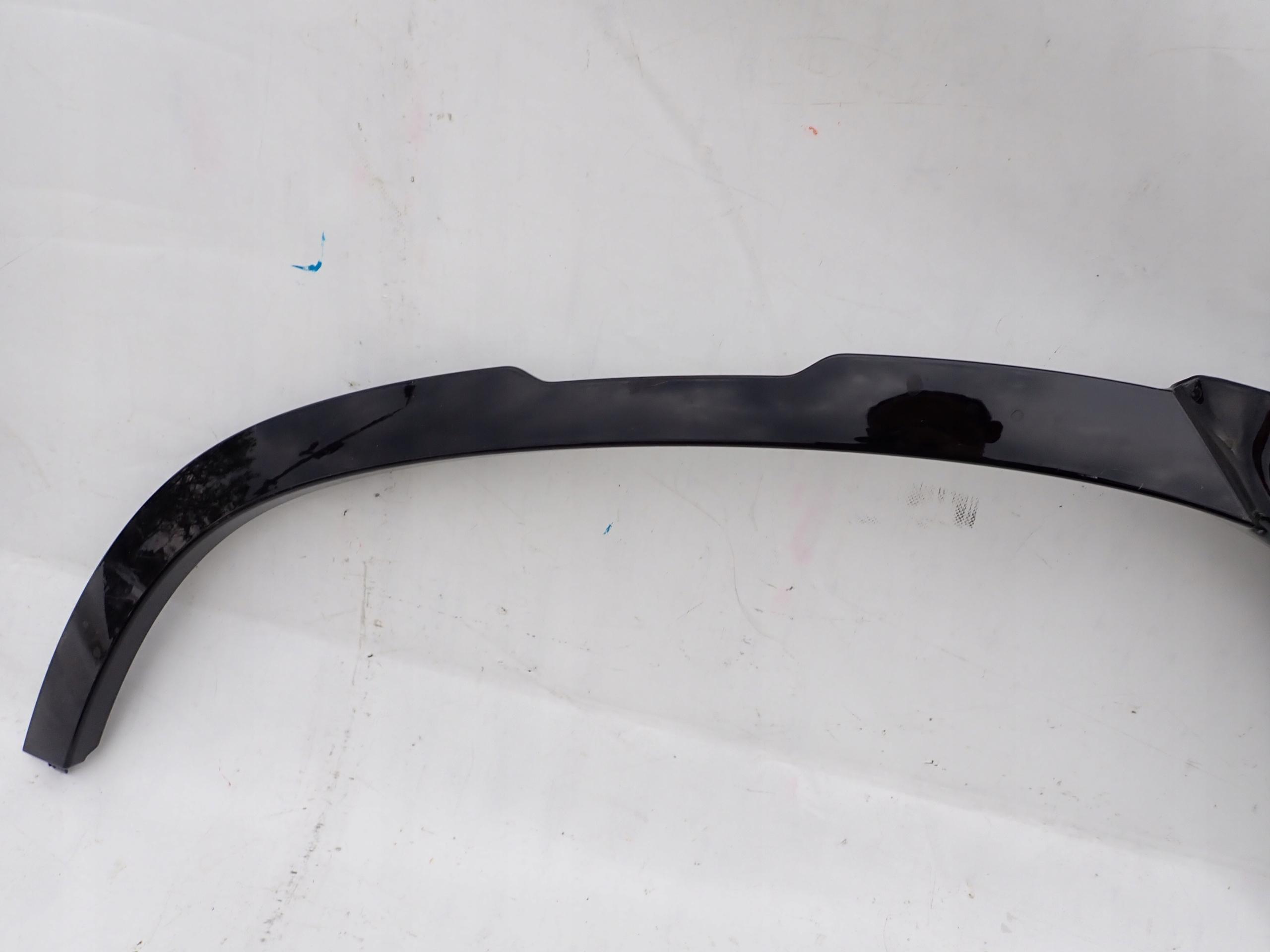 LAND ROVER DEFENDER II 20- moulding right rear part