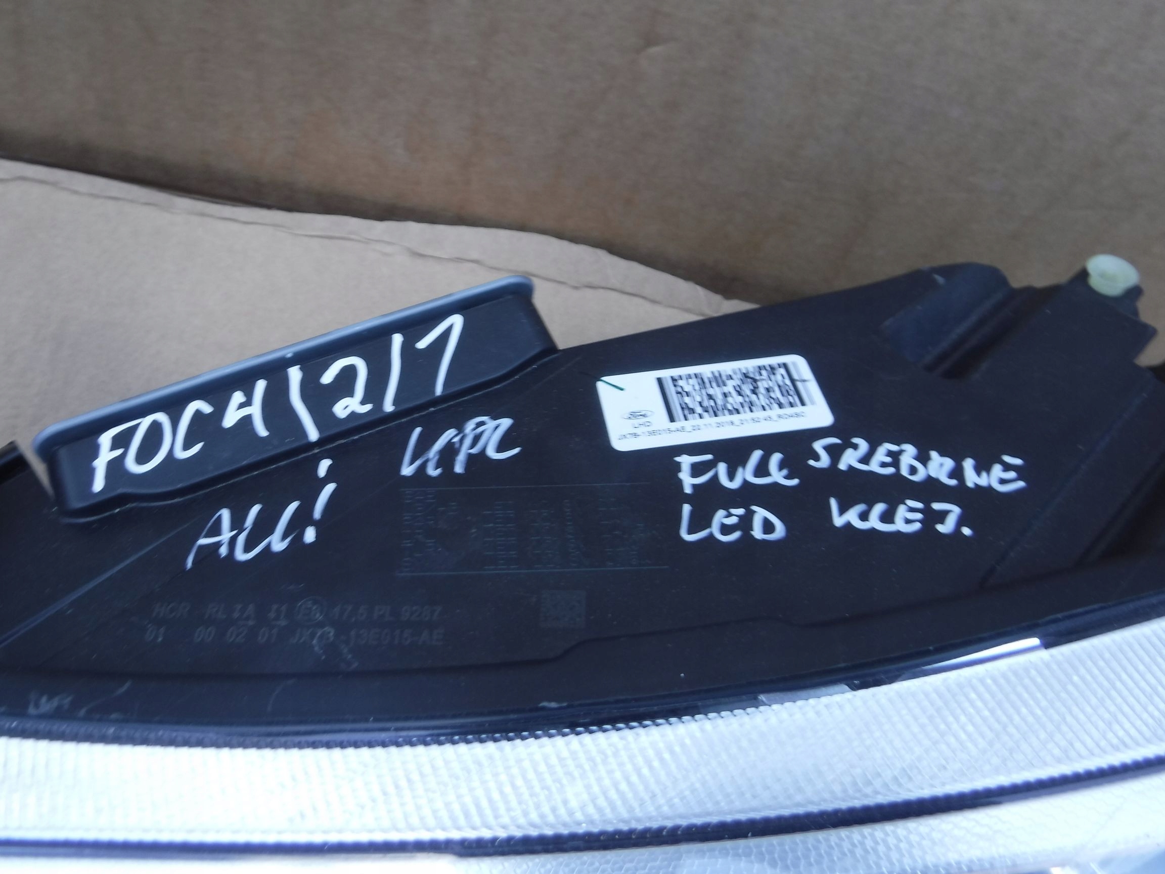 LAMPY REFLEKTORY FULL LED FORD FOCUS MK4 Producent części Ford OE