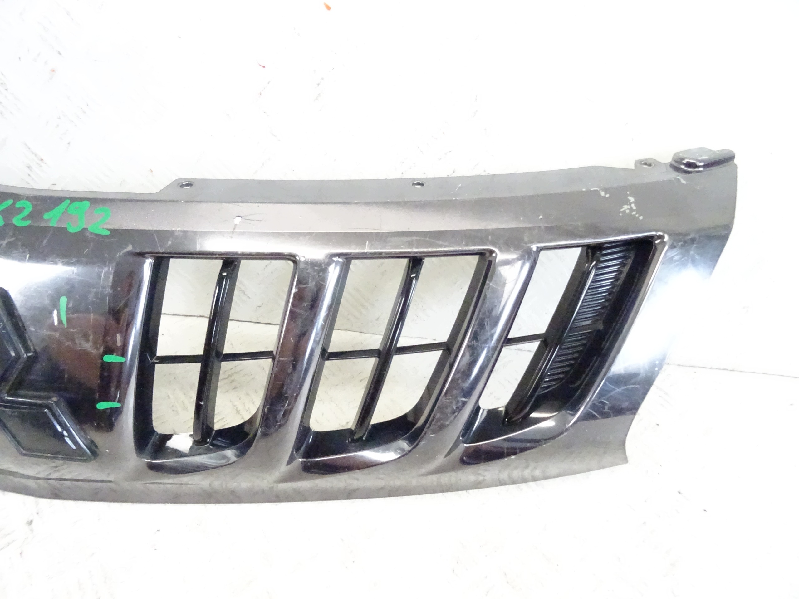 grill grille front front MITSUBISHI L200 V 7450A952
