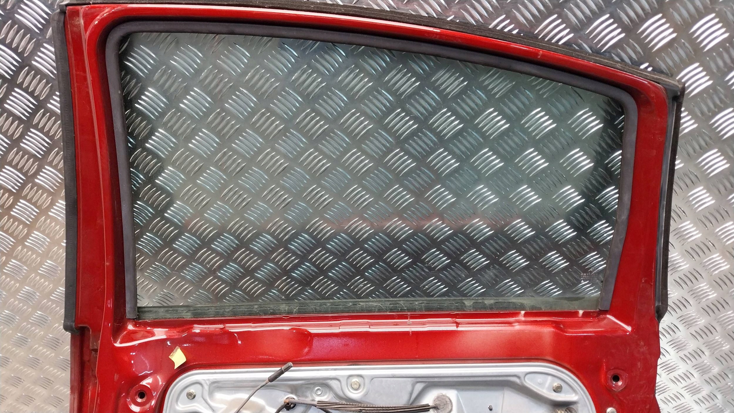 Tür heck rechts VW PASSAT B5 Sedan 96