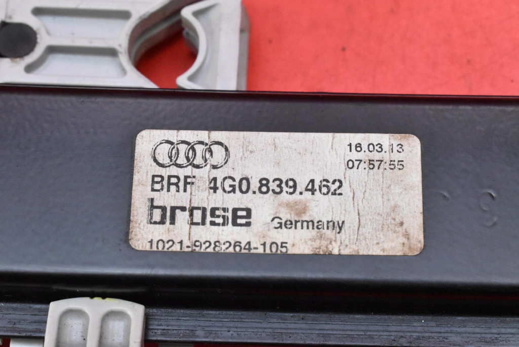 window regulator right rear part 4G0839462 AUDI A6 C7 KOMBI 10-14