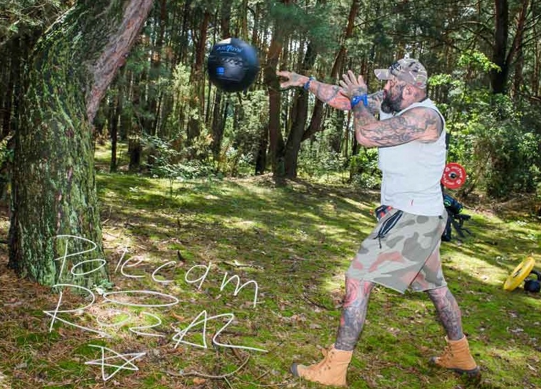 PIŁKA WALL BALL PREMIUM 9KG LEKARSKA JUST7GYM Średnica 34 cm